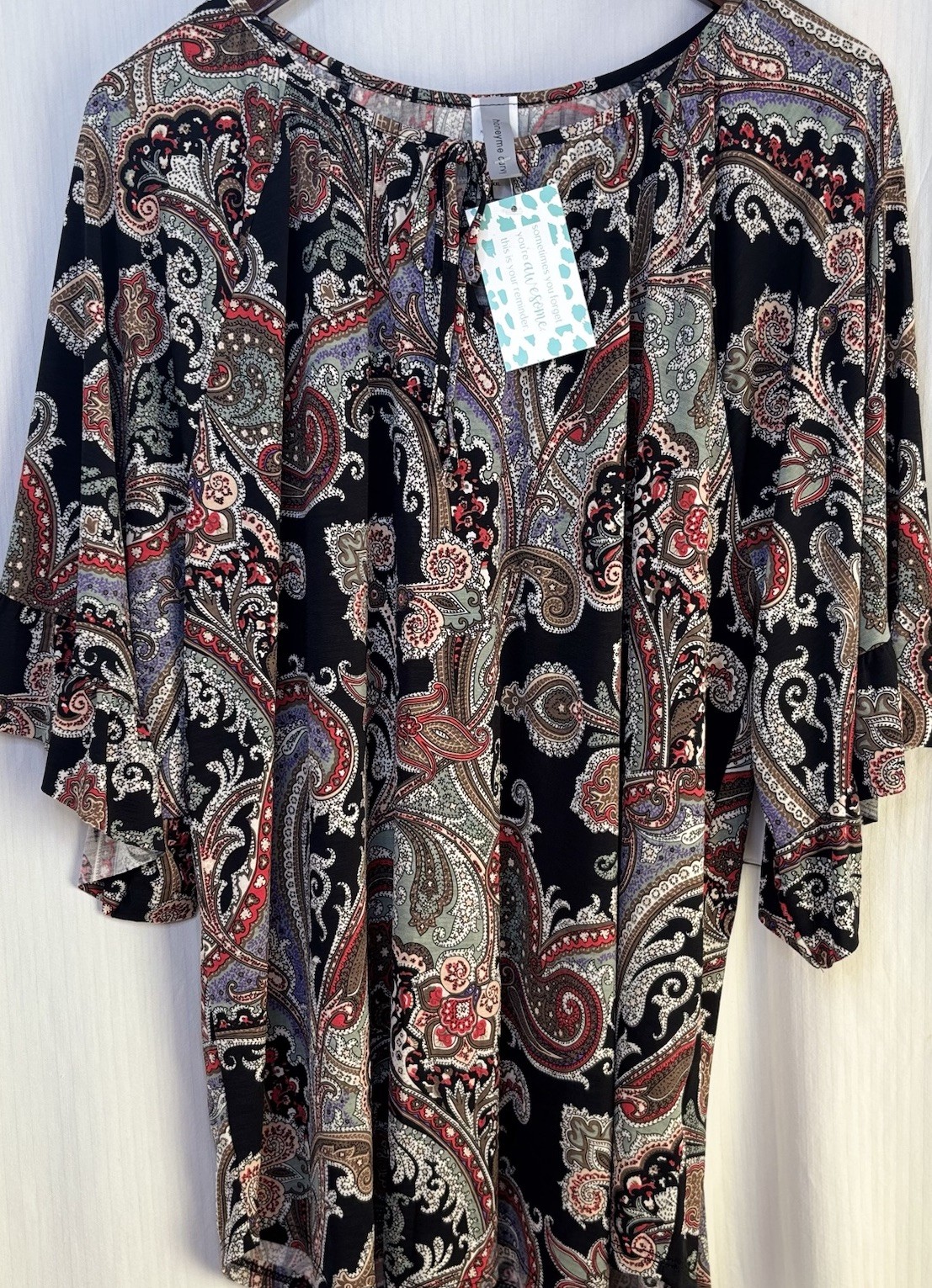 Paisley Boho Tunic Top XXL NWT Honeyme Curvy Bell Sleeve Tie Neck Stretch