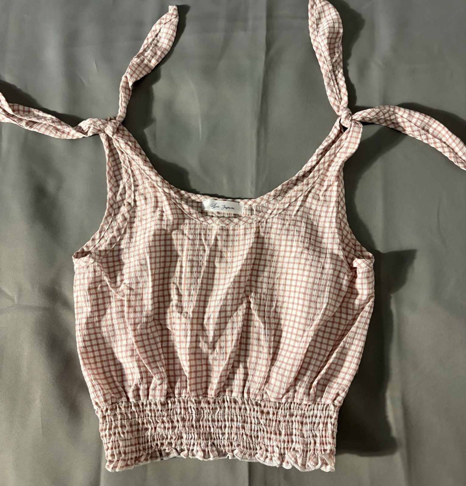 Blue Jasmine Women’s S Pink/White Gingham Square Neck Smocked Cropped Tank Top