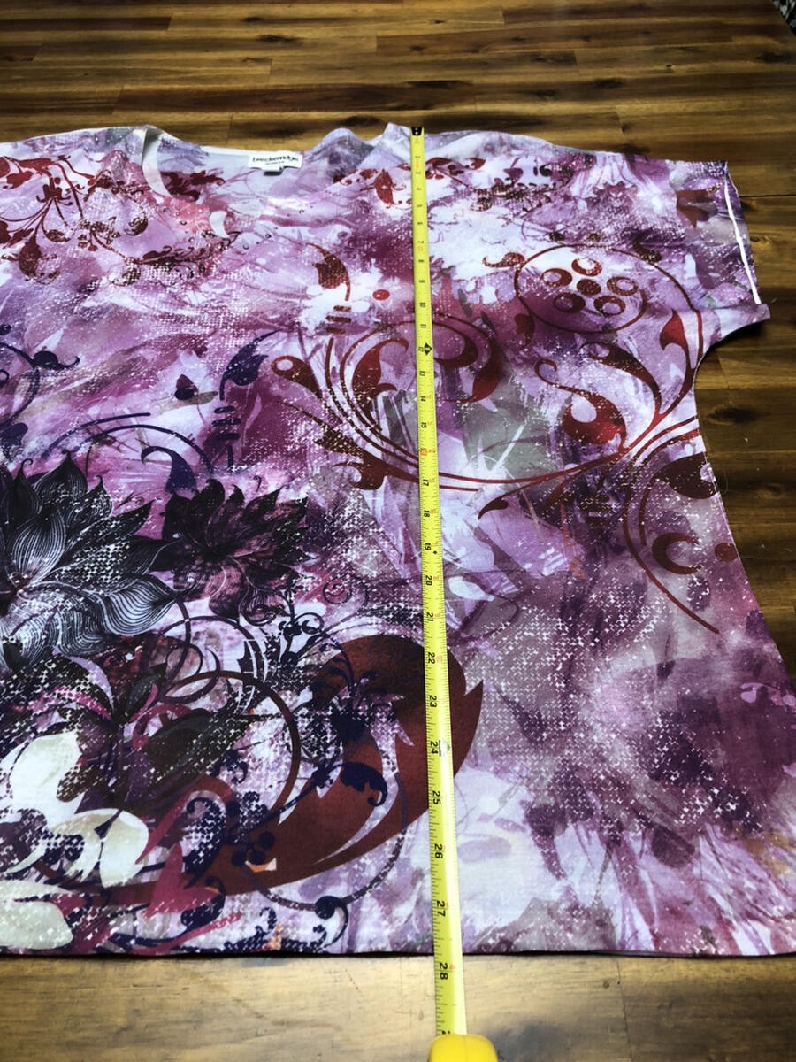 Breckenridge Woman Embellished Floral Short Sleeve Top 3X