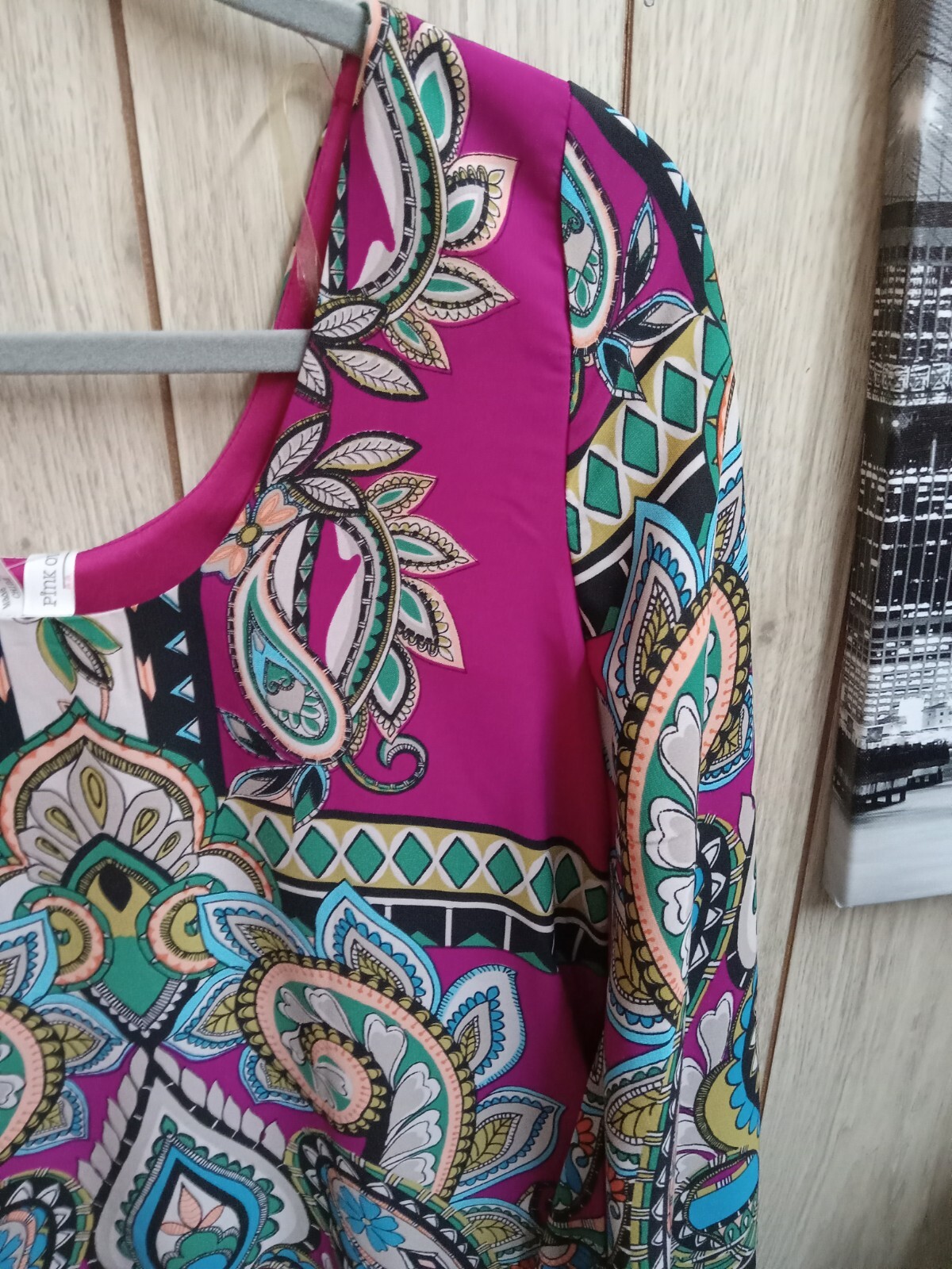 Pink Owl, Womens Multi colored Blouse size medium. New, Paisley