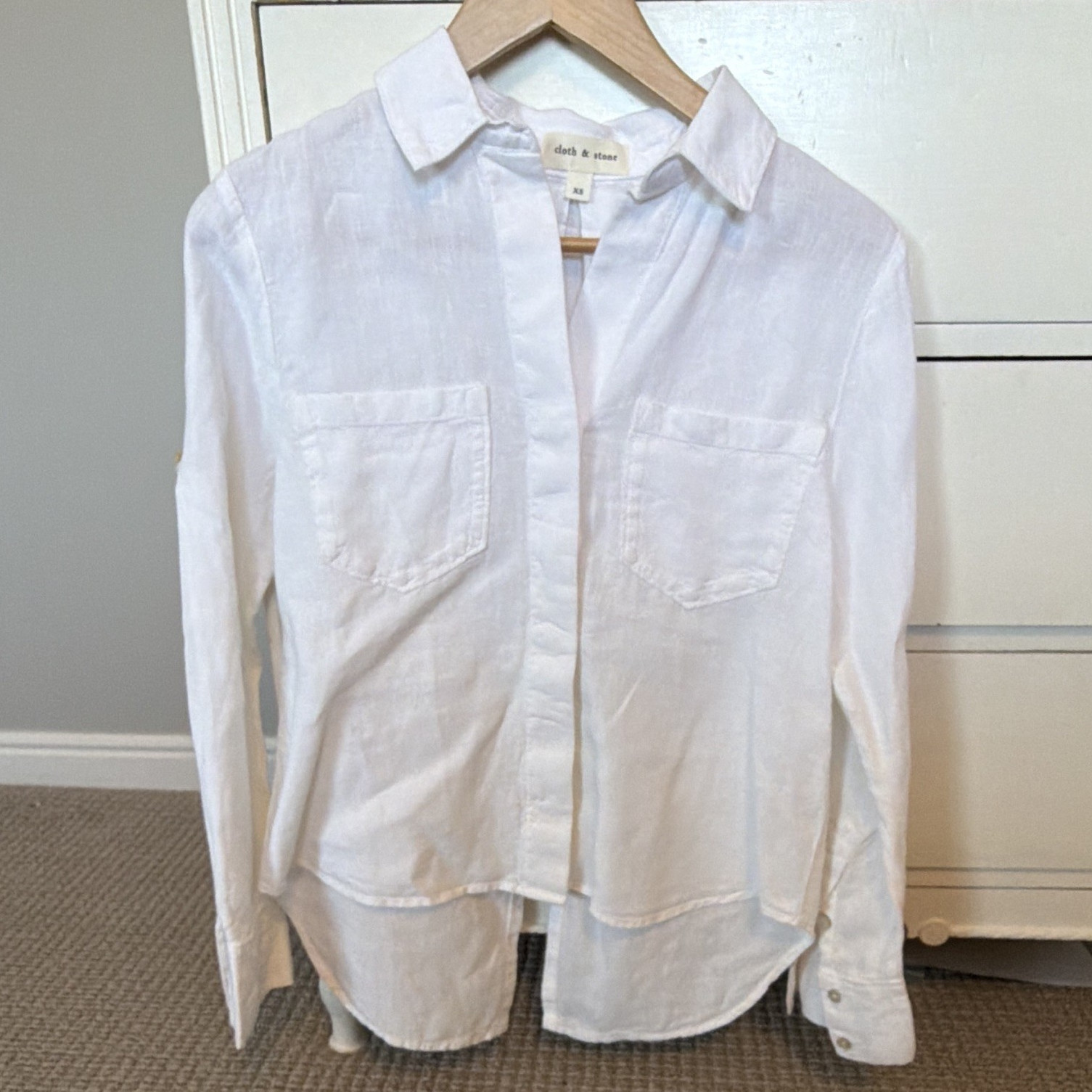 Anthropologie Cloth & Stone White Split-Back Button-Down Linen Shirt size XS