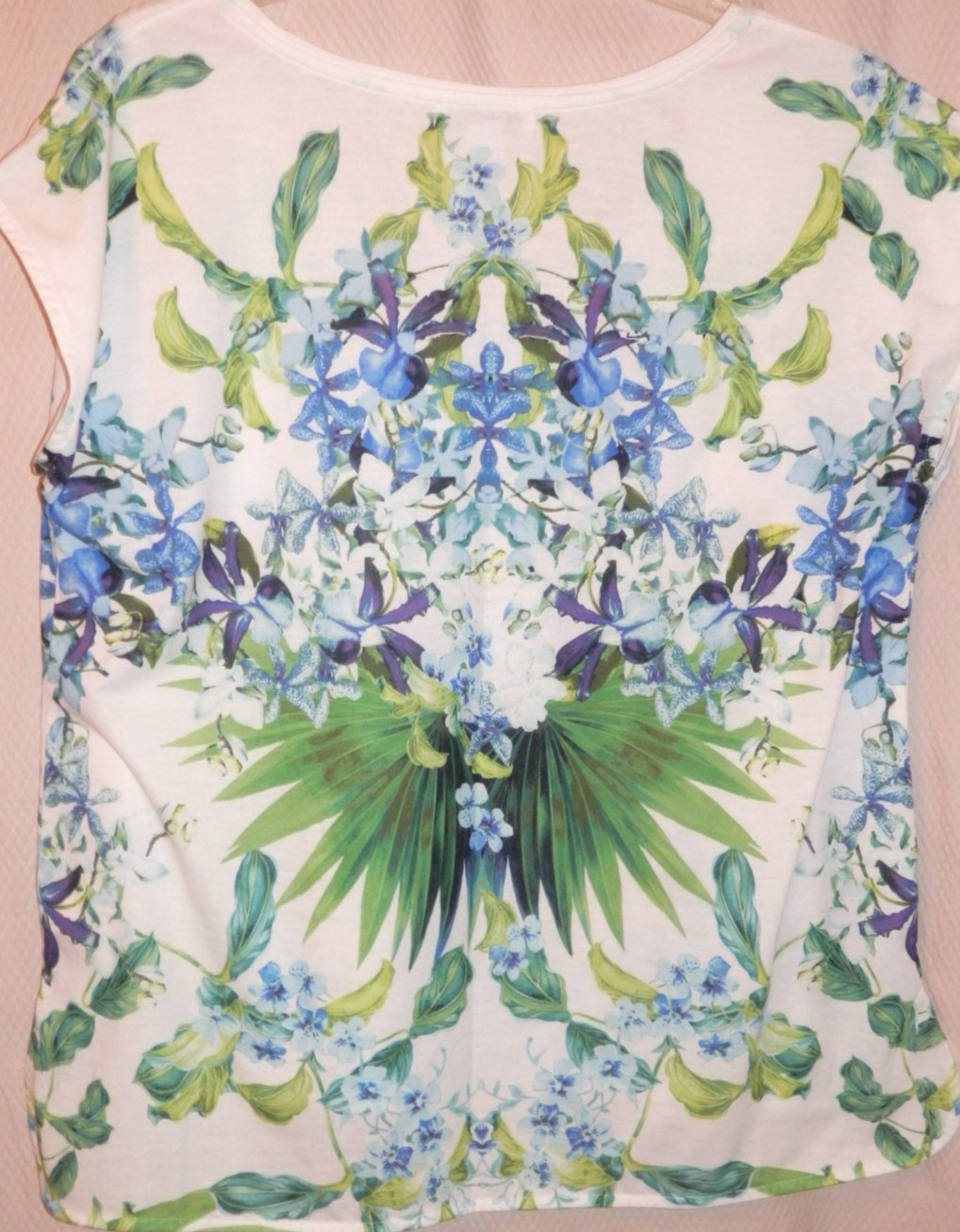 Liz Claiborne Sleeveless Cotton Knit Top sz. 1X White/Blue.Green Tropical Print