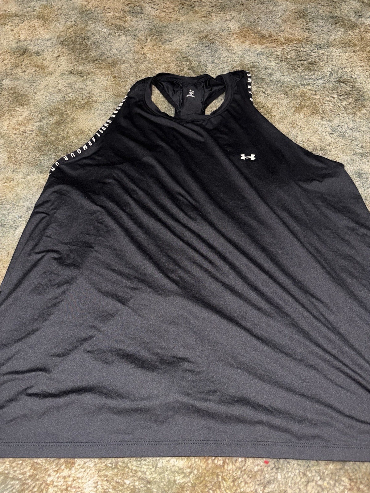 Under Armour women’s 3X Black Lightweight Athletic Crew Tank Top