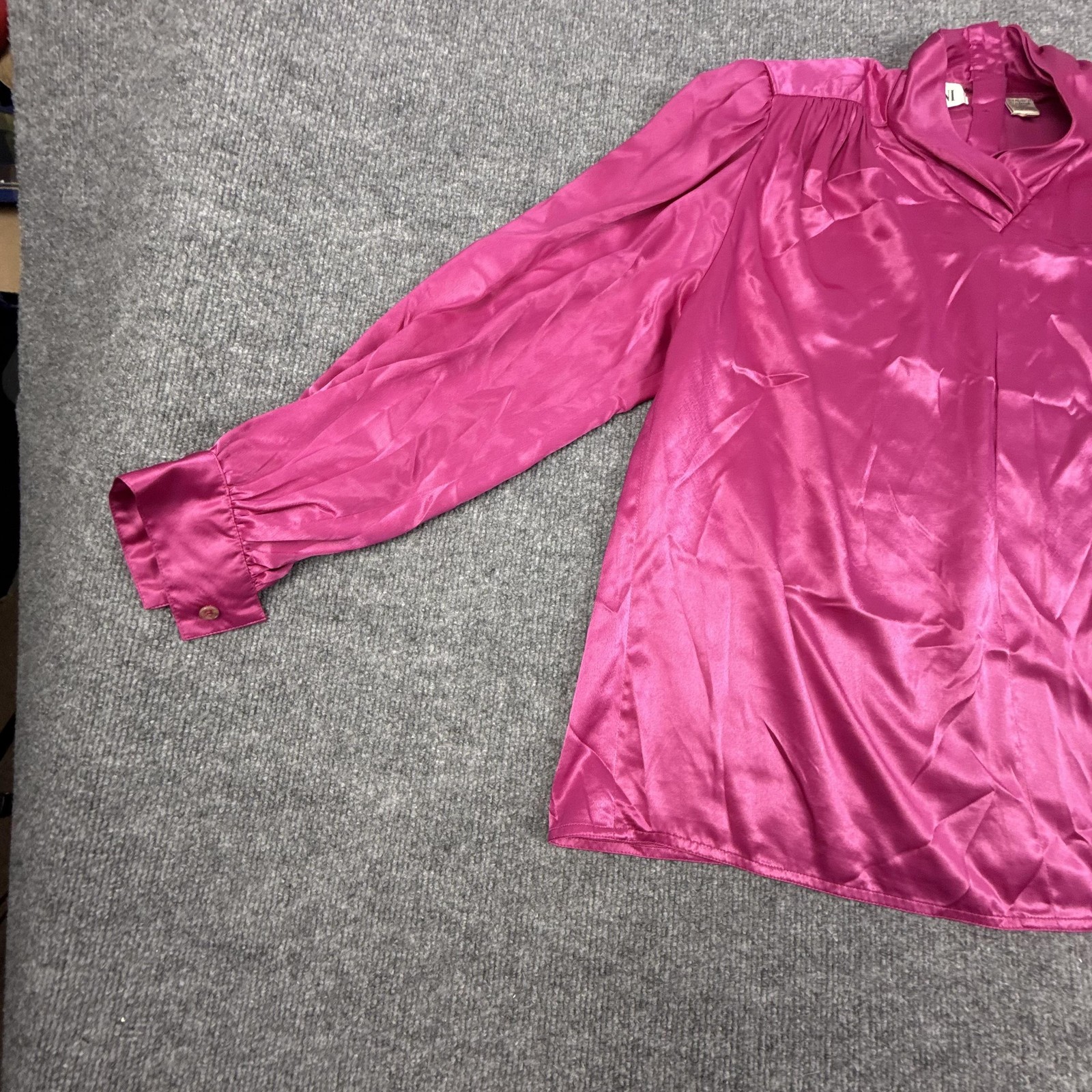Vintage Nilani Shirt Womens 12 Pink Satin Button Back Long Sleeve Blouse 80s
