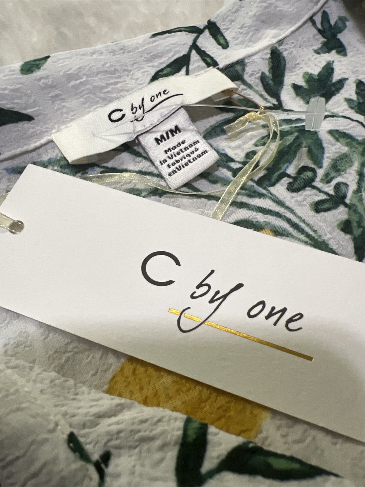 C By One Botanical Floral Tie Waist Blouse Button Front Collar Sz M New