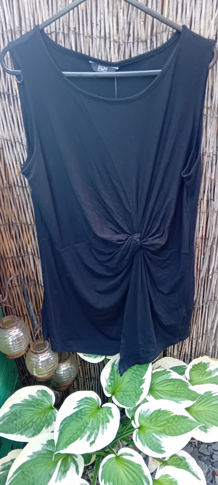 F & F BLACK SLEEVELESS LONGLINE TOP SIZE 10 BNWT