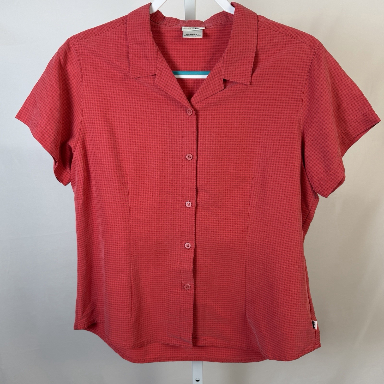 REI Women’s L Short Sleeve Button Up Top Shirt Red Check Rayon Nylon Blend EUC