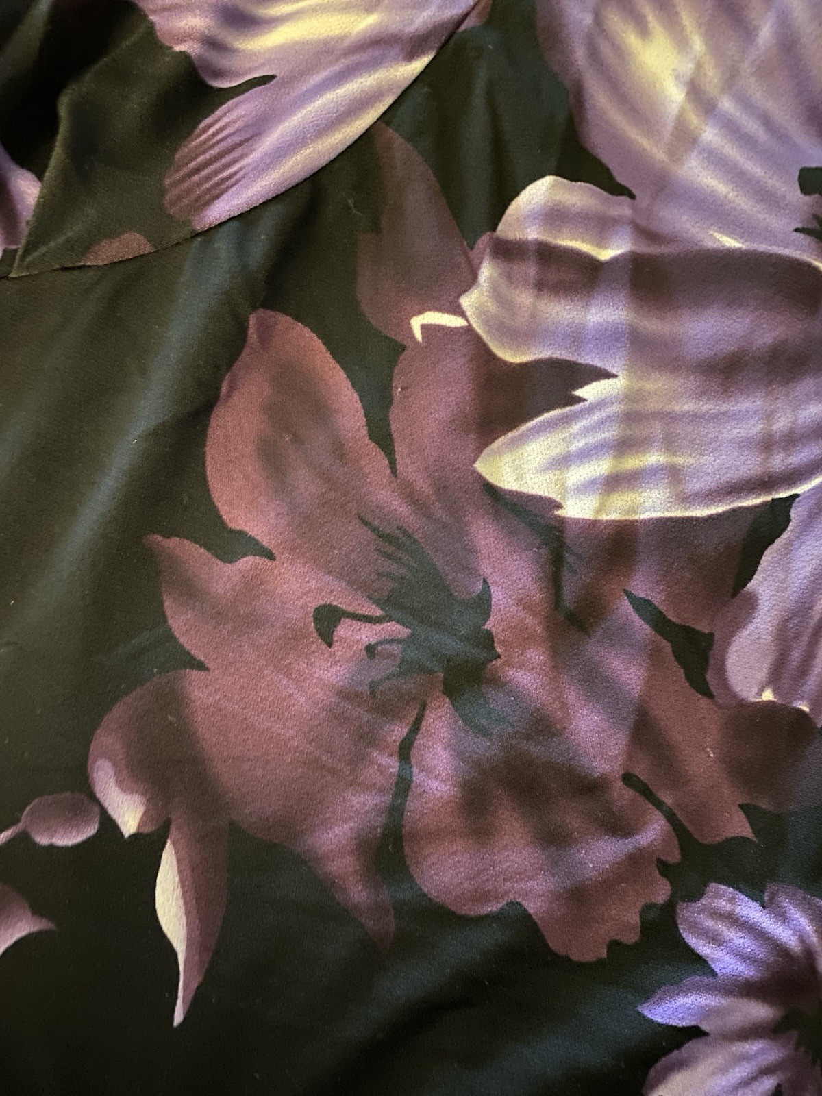 Purple And Black Floral Half Sleeve Soft Stretchy Size XL Top