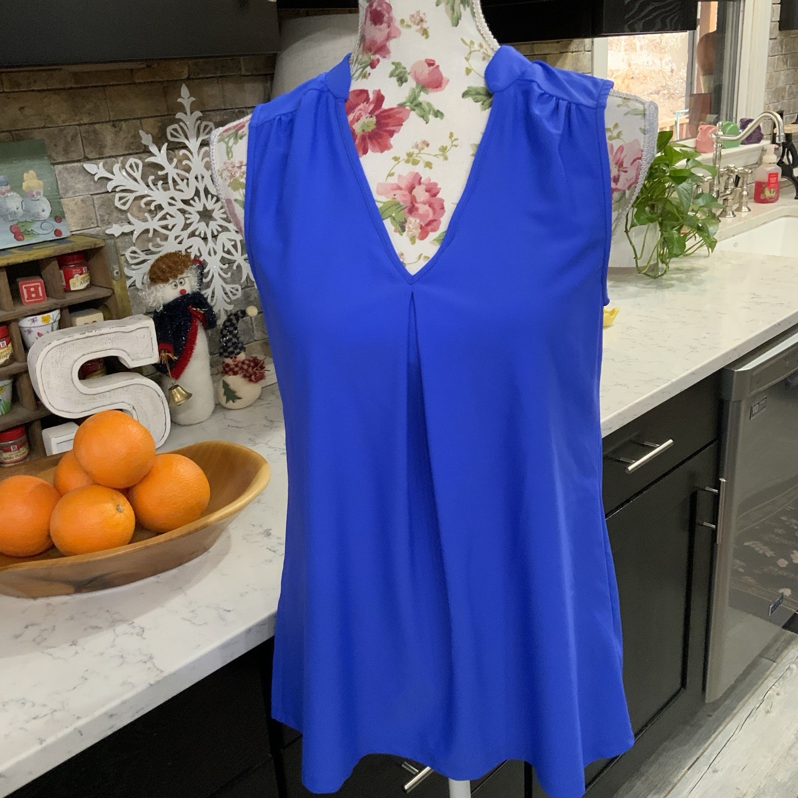 Jude Connally Eva Sleeveless Top Pleated Front Royal Blue Stretch Small Preppy