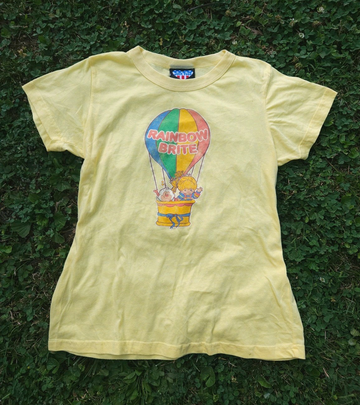 VTG Junk Food Women’s Yellow TShirt Rainbow Brite Size XL Made In USA Y2K