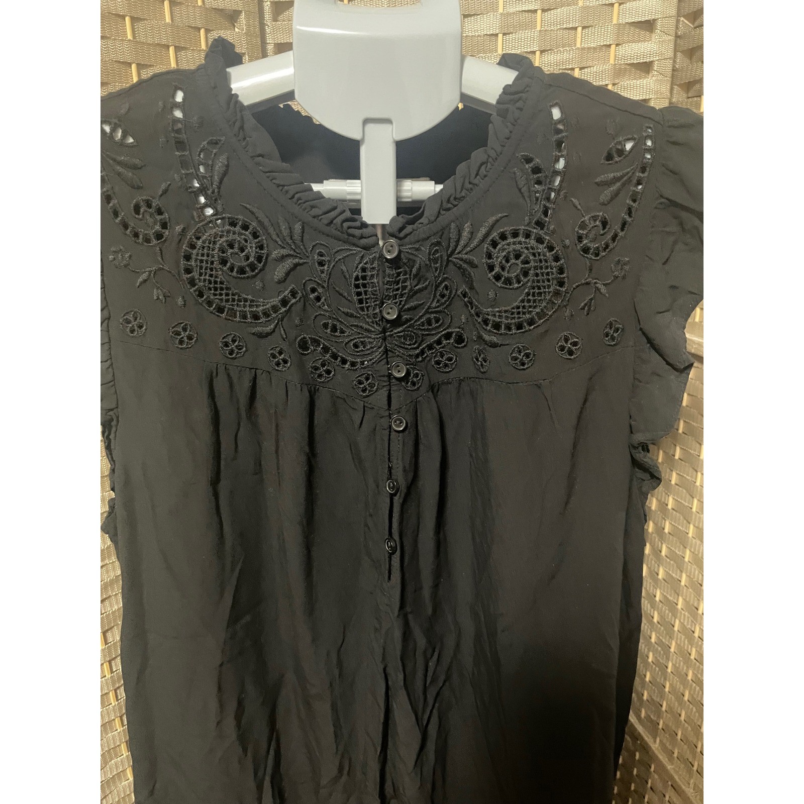 LOFT Black Eyelet Embroidered Ruffle Neck Flutter Sleeve Blouse XL