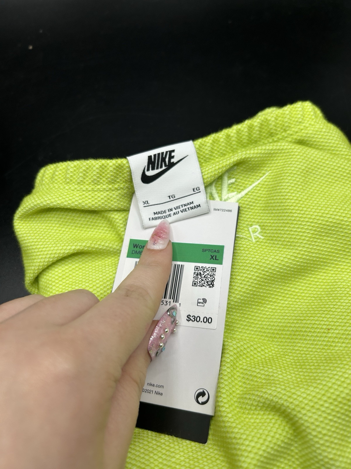 Nike Air Bandeau Top Womens Size XL Pique Neon Green DM6460-321 (CBMH)