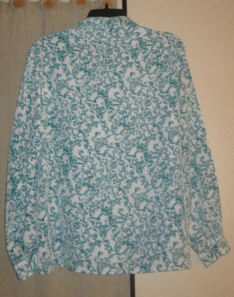 8 s shirt blouse dressy top eggshell blue green teal design vintage Haberdashery