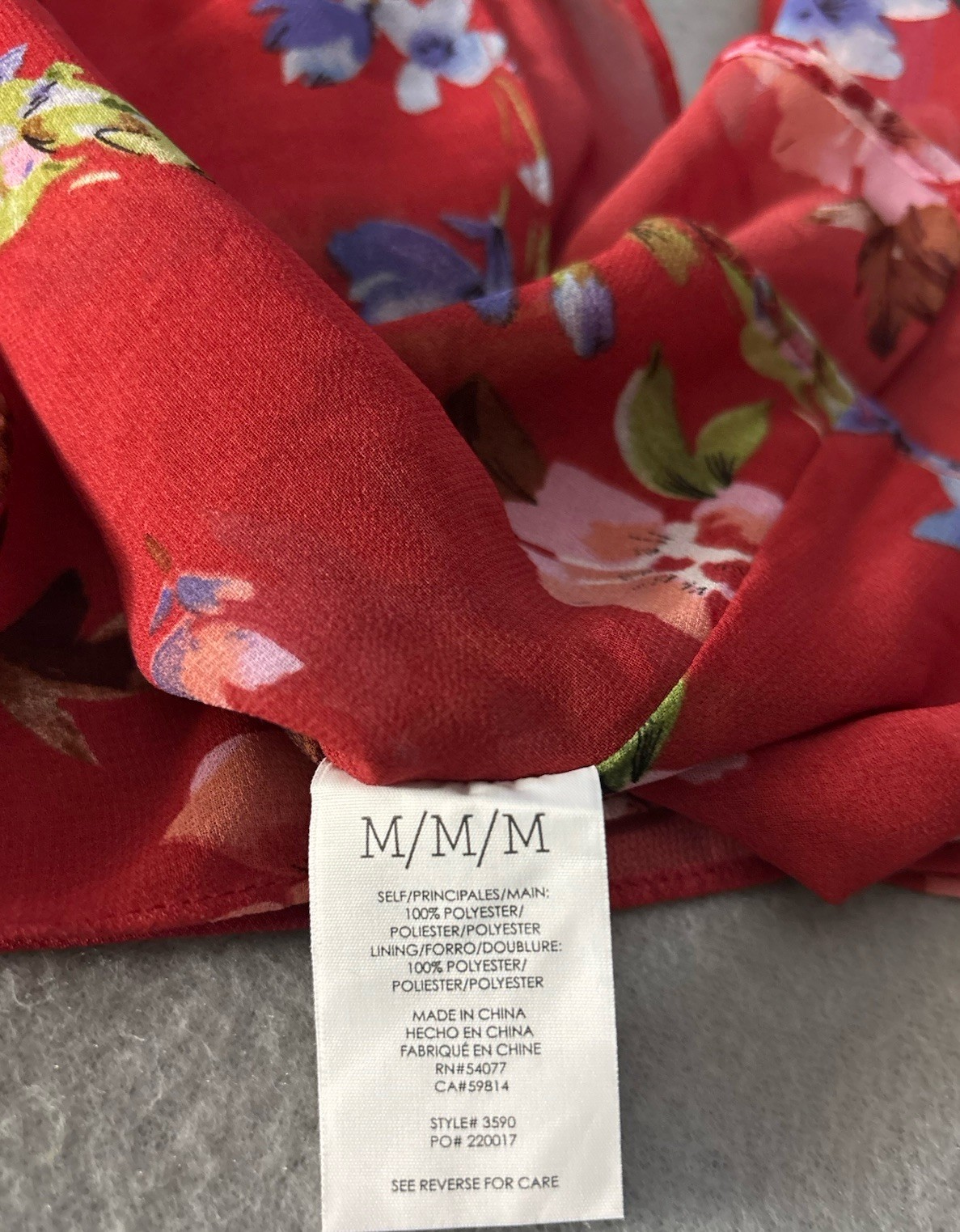 Cabi Devoted Red Floral Lined Blouse #3590 Size Medium Business Casual