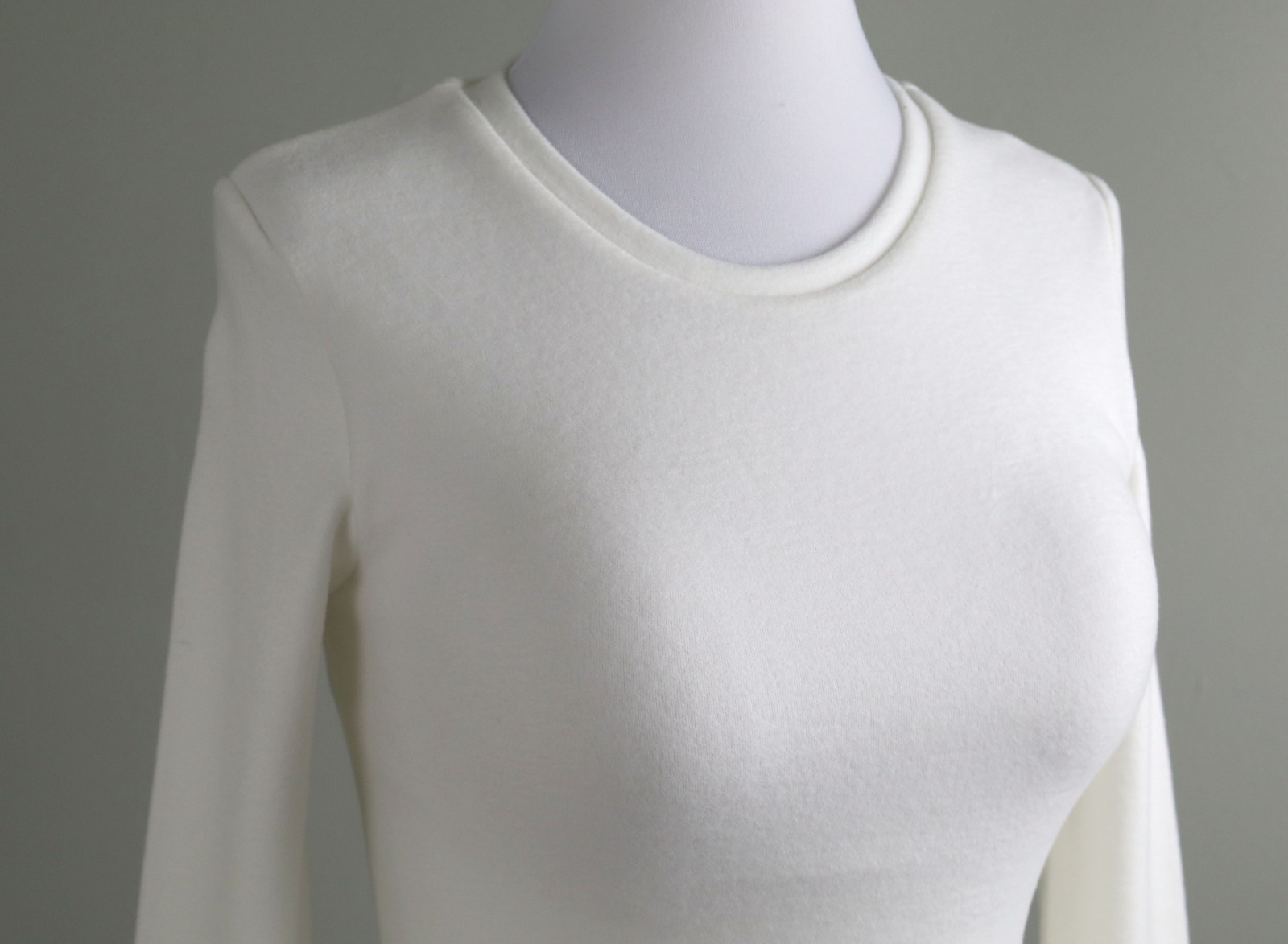 OGL NWT $68 Padded Bust Soft Stretch Lined Max Warm Langarm Brami Top Size XS