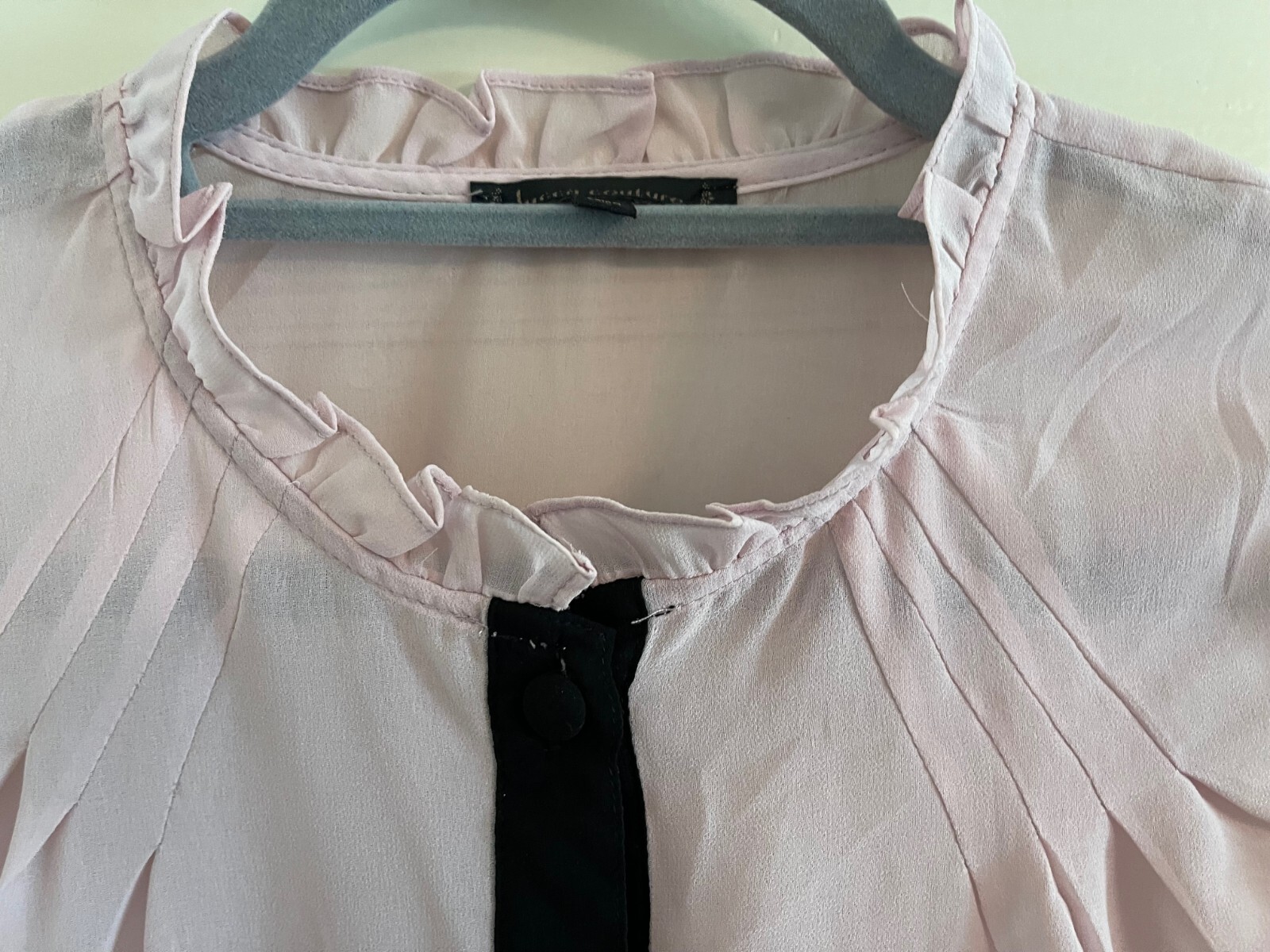 LUCCA COUTURE, WOMEN’S M SHEER PALE PINK & BLACK CONTRAST, BUTTON FRONT BLOUSE