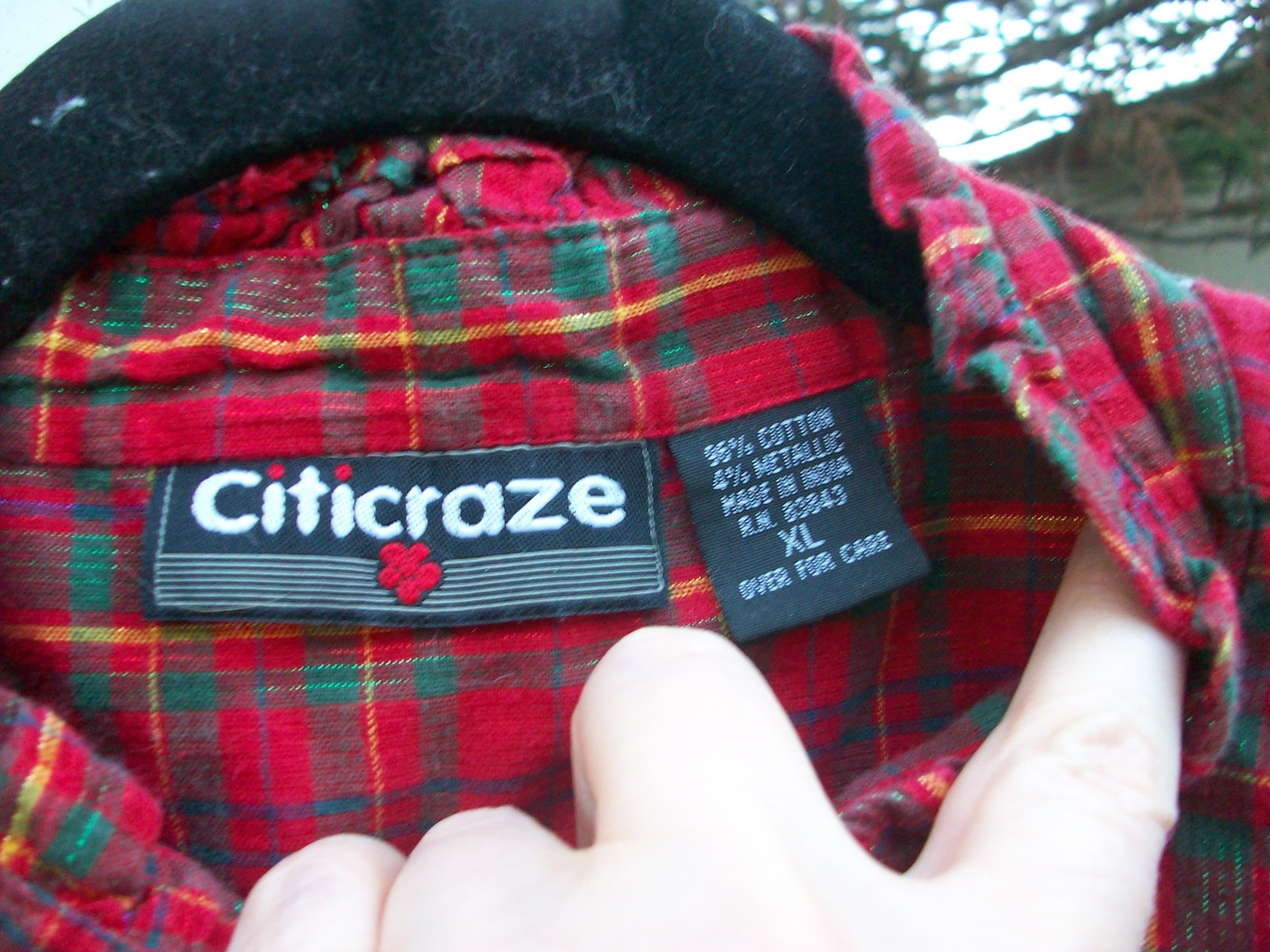 Citicraze blouse size XL COTTON tartan plaid red green gold thread ruffle front