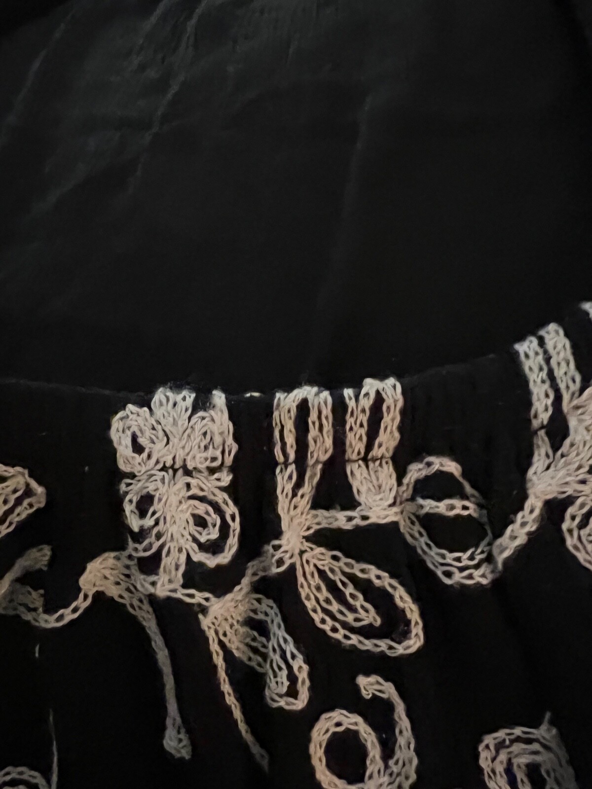 Black & White Peasant Blouse Embroidered Boho tunic top Liv Los Angeles~Size XL