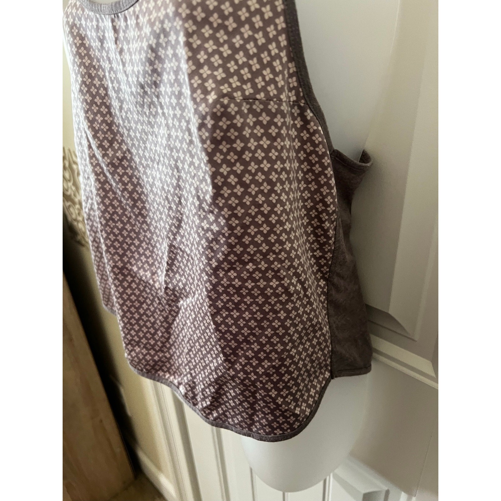 Victoria’s Secret Women’s Cropped Racerback Tank Top Small Mauve Floral Print