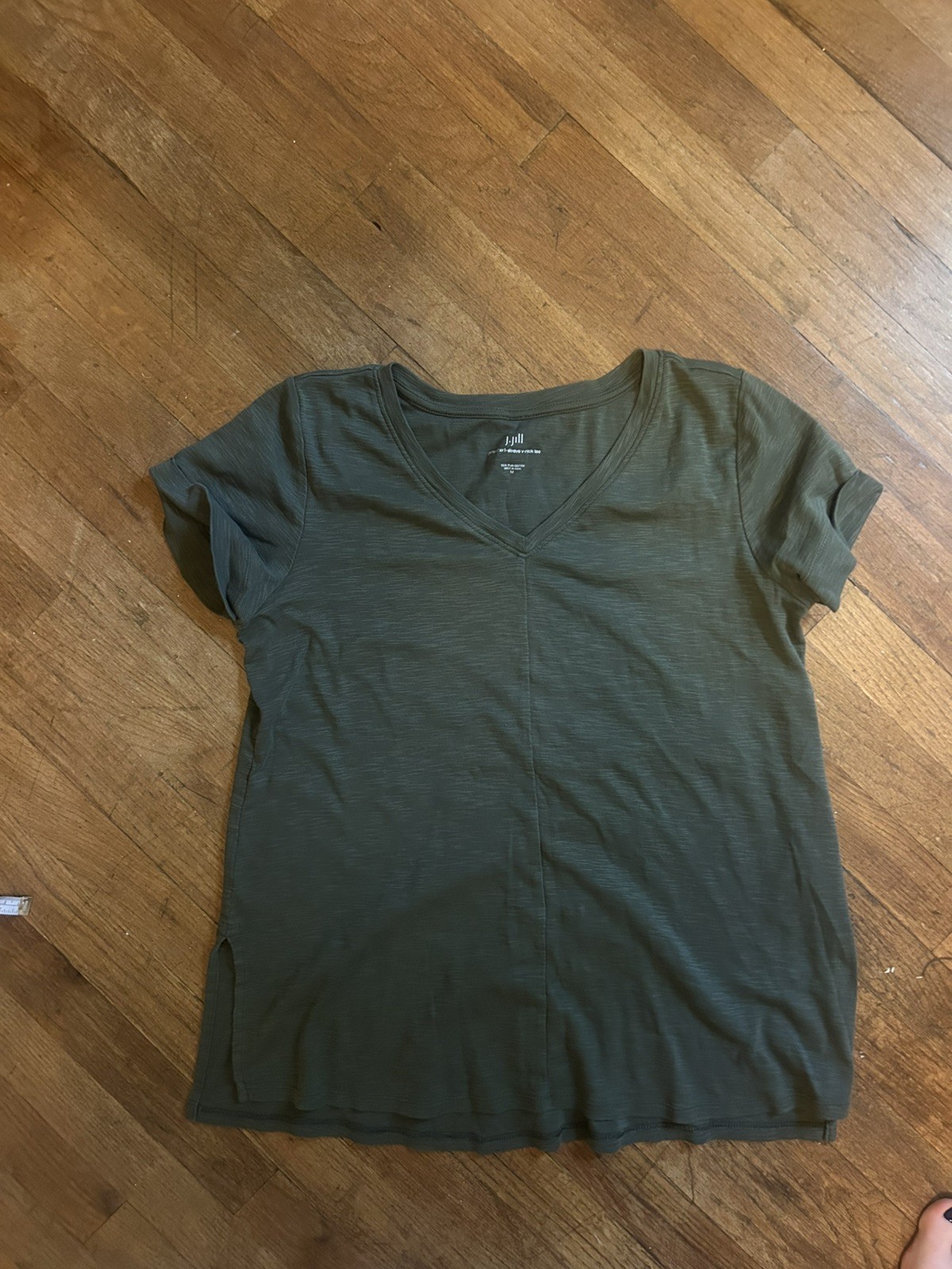 J.jill Women’s Medium Army Green V-Neck Short Sleeve 100% Pima Cotton Knit Tee