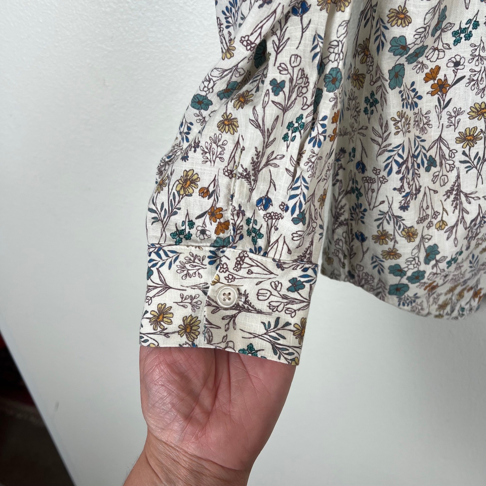 Womens Cotton Floral Button Down Shirt Long Sleeve Botanical Wildflower Cream M