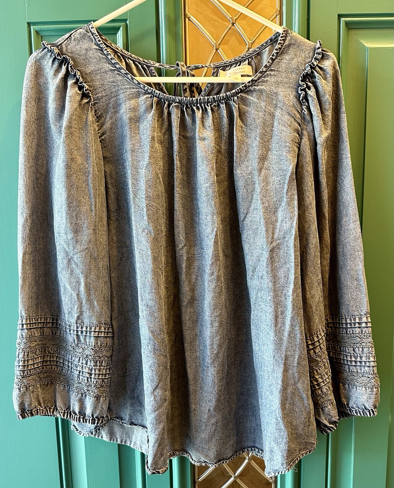 LC Lauren Conrad Chambray Peasant Top Boho Cottagecore Womens Medium