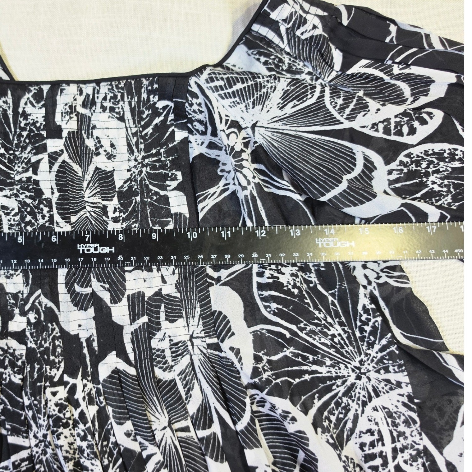 Ann Taylor LOFT Petites Black White Floral Pintuck Waist Tie Blouse XSP 0761