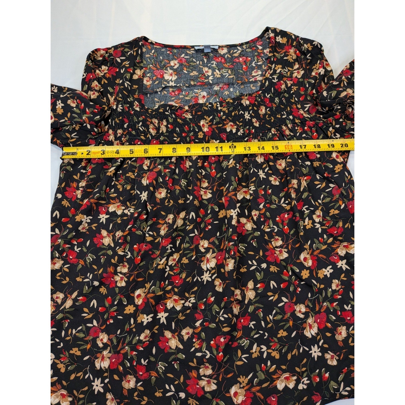Floral & Ivy Black Red Floral Smocked Square Neck Bell Sleeve Blouse Large