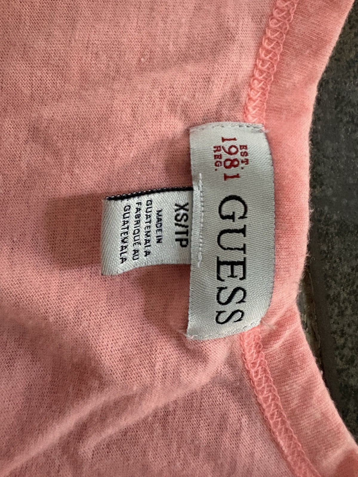GUESS vintage Y2K-style Women’s Pink Bedazzled Logo Graphic Baby Tee