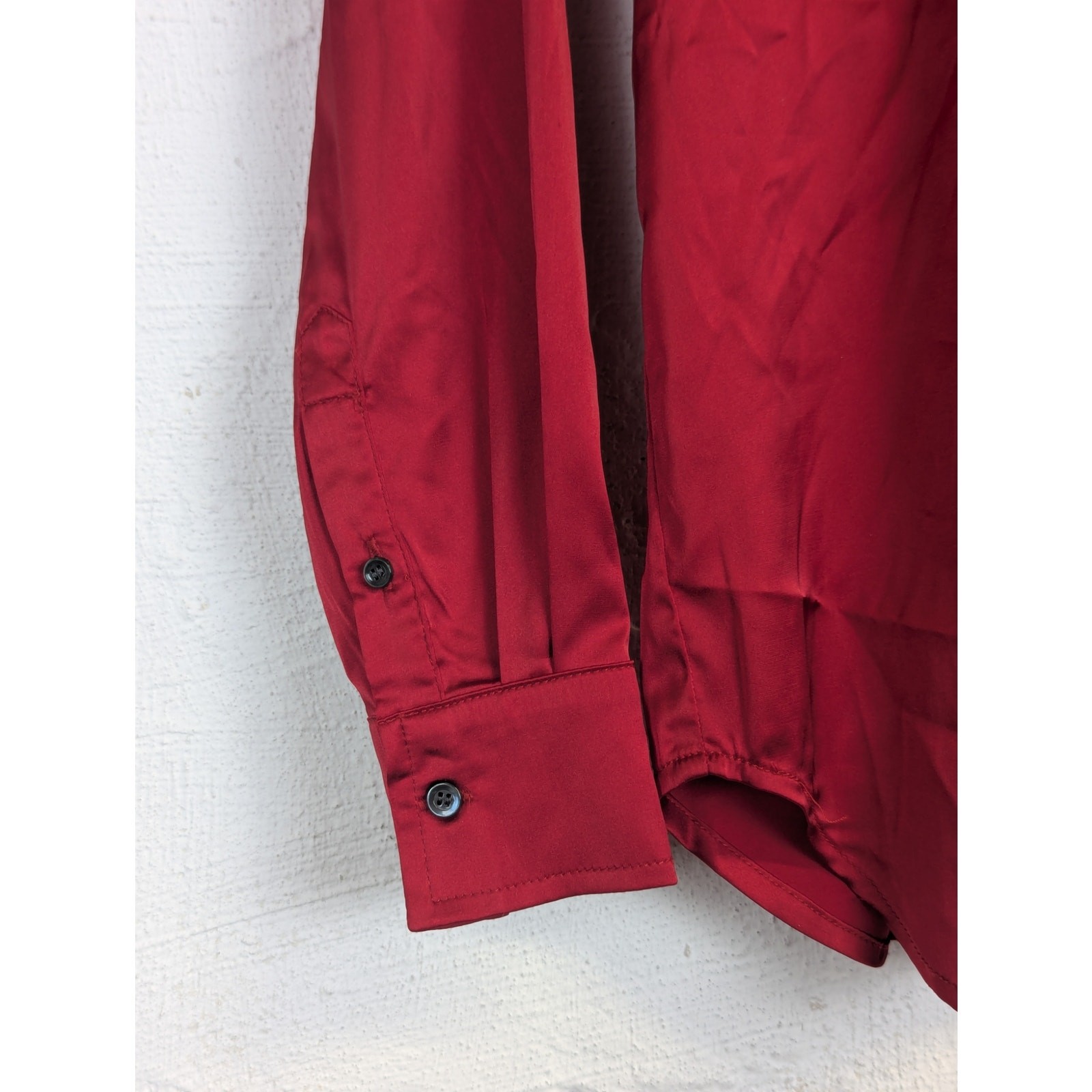 J McLaughlin Satin Blouse Red Button Up Womens XS Stretch Luxe Christmas Office
