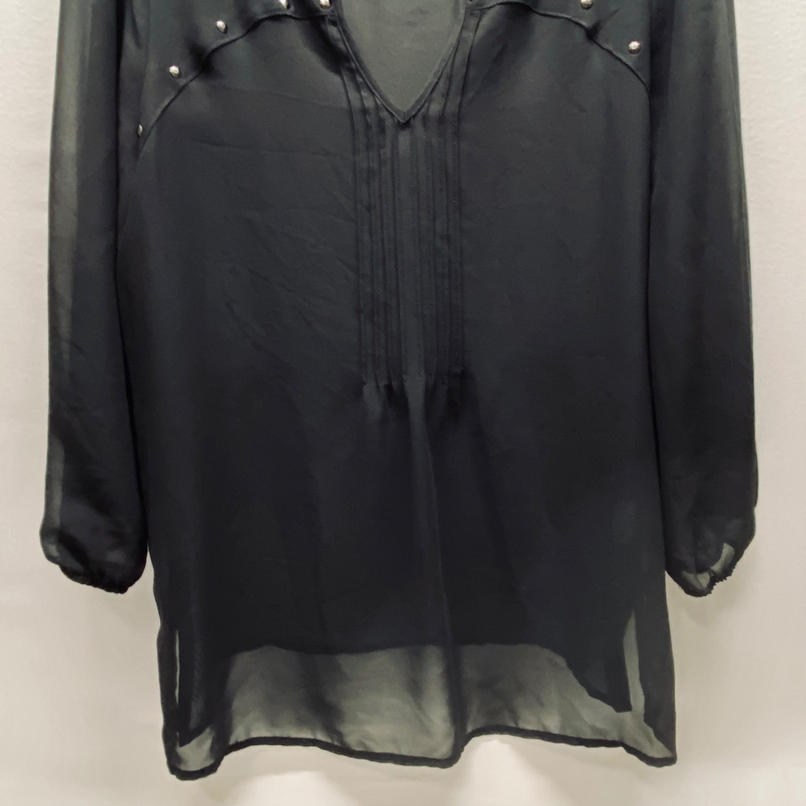 Attention Blouse Womens Medium Black Sheer V-Neck Studded 3/4 Sleeve Popover Top