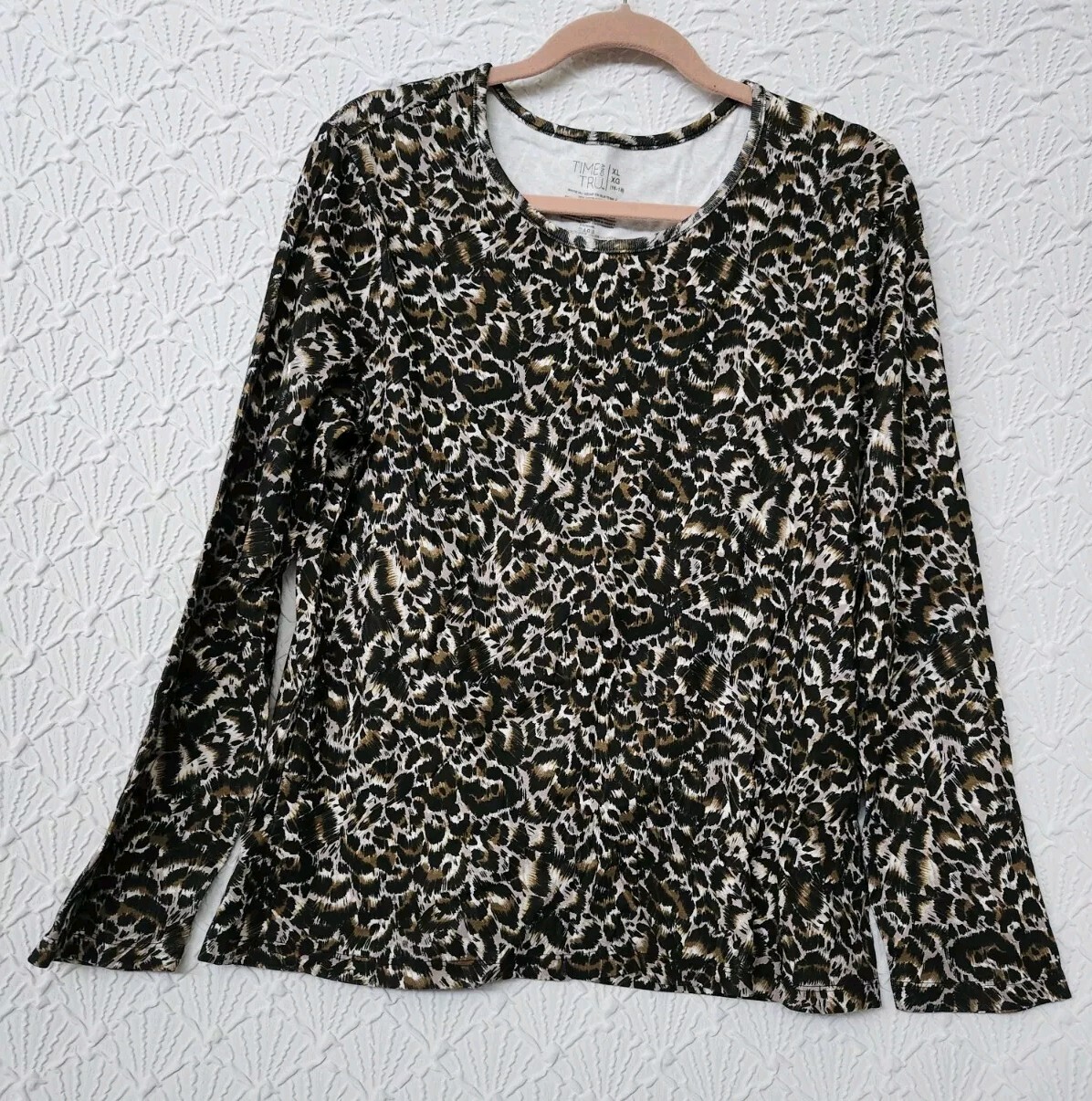 Womens Blouse Time And Tru XL Brown Black White Animal Print New
