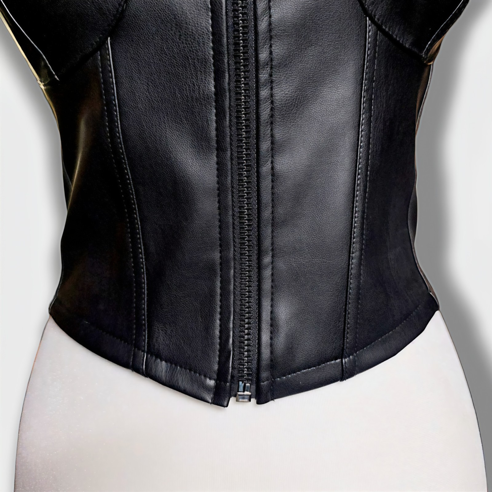 No Boundaries NWOT Women’s Black Leather Front Zip Bustier Top Size Medium