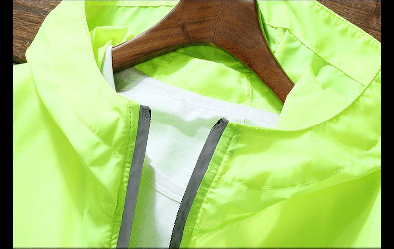 Men’s waterproof raincoat hooded breathable lightweight windbreaker jacket-
