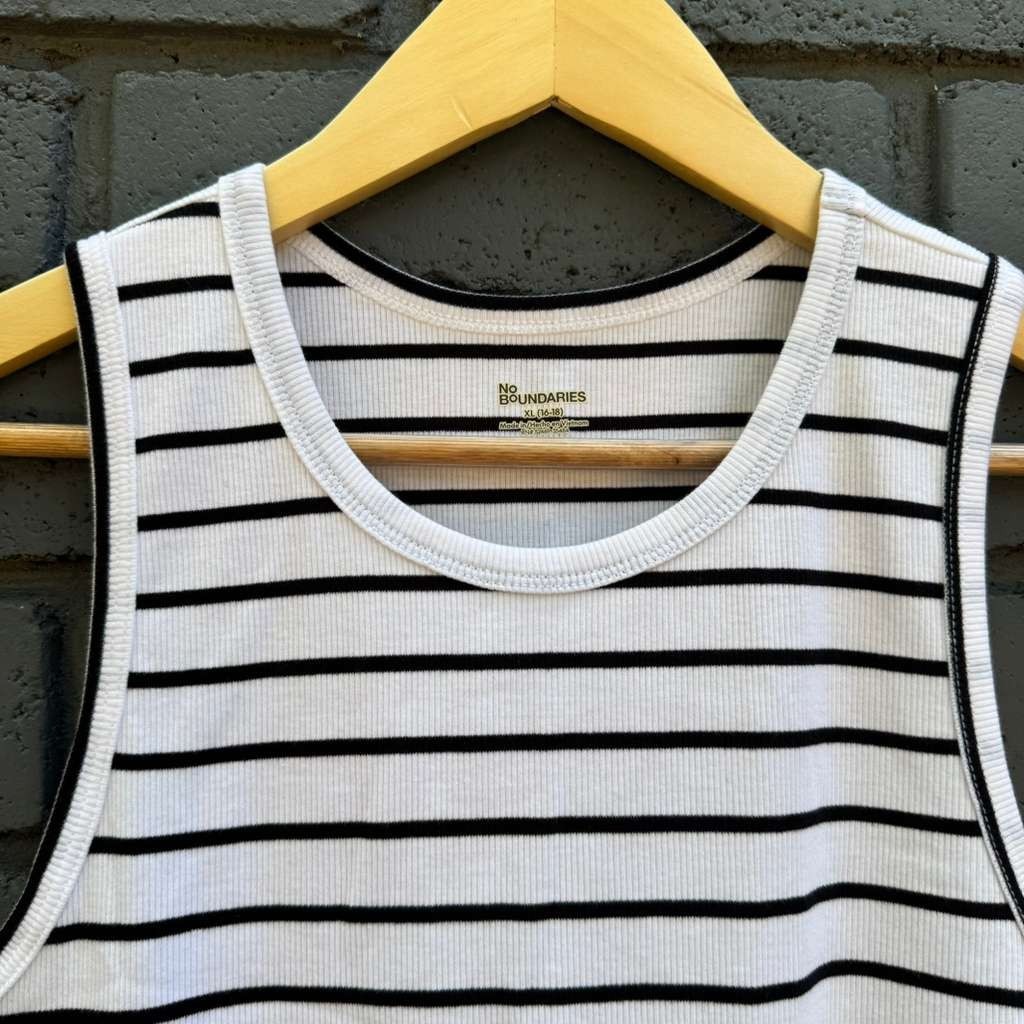3 PACK No Boundaries Stretch Ribbed Knit High Crew Neck Tank Top, Women’s S-XXL