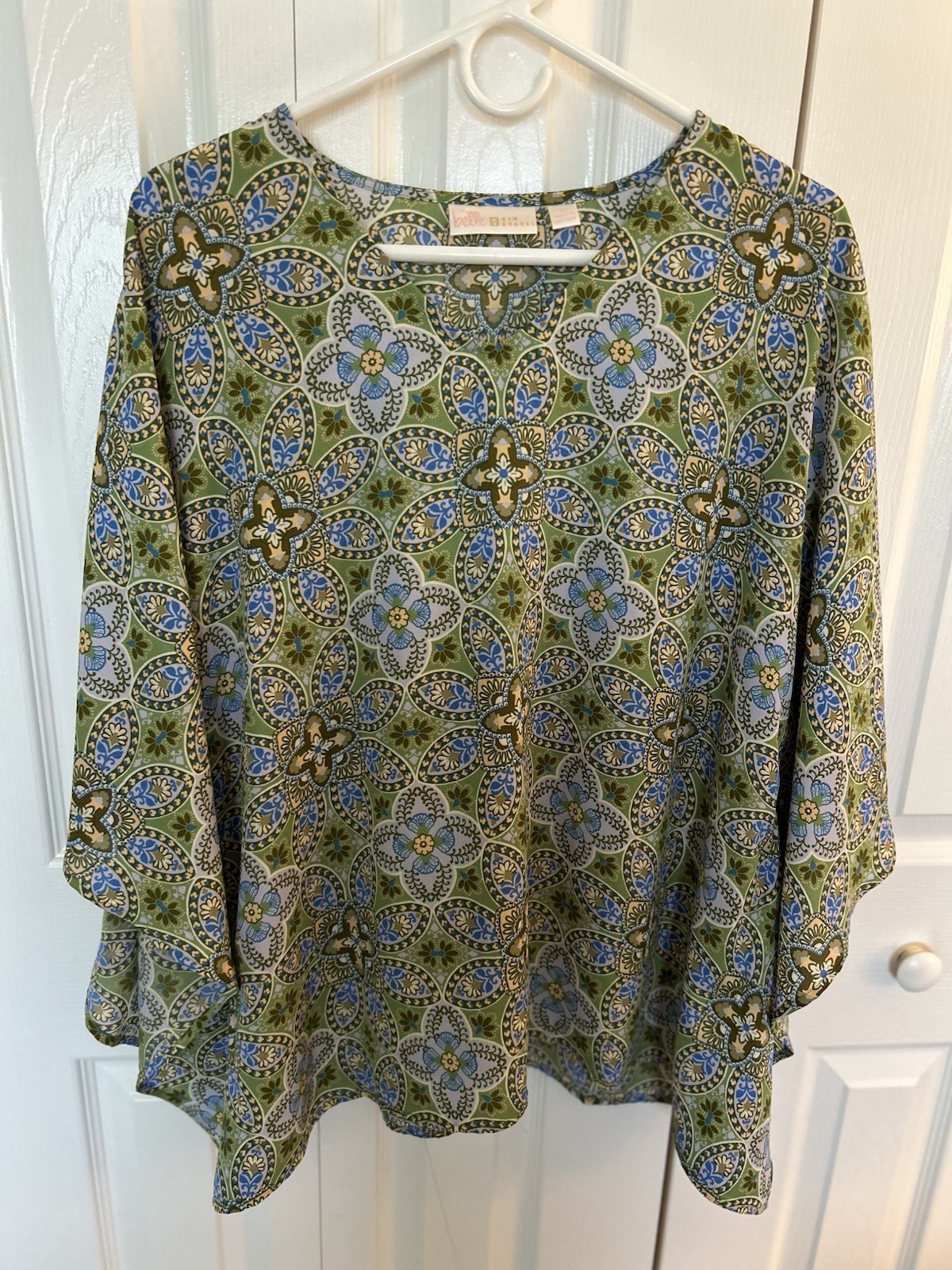 Belle By Kim Gravel Multicolor Print Top Size XS Poncho Style Runs Big