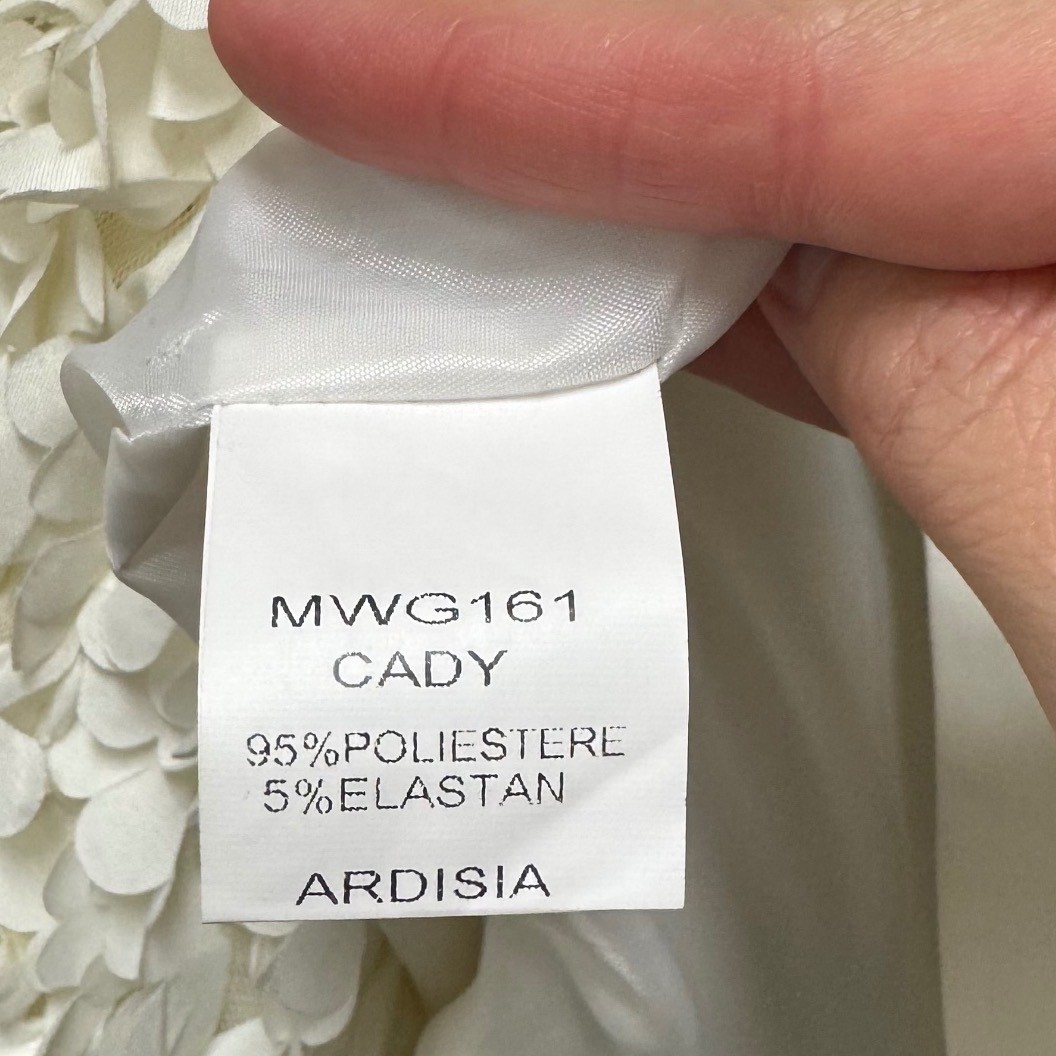 White Floral 3D Petal Applique – Balayage Milano