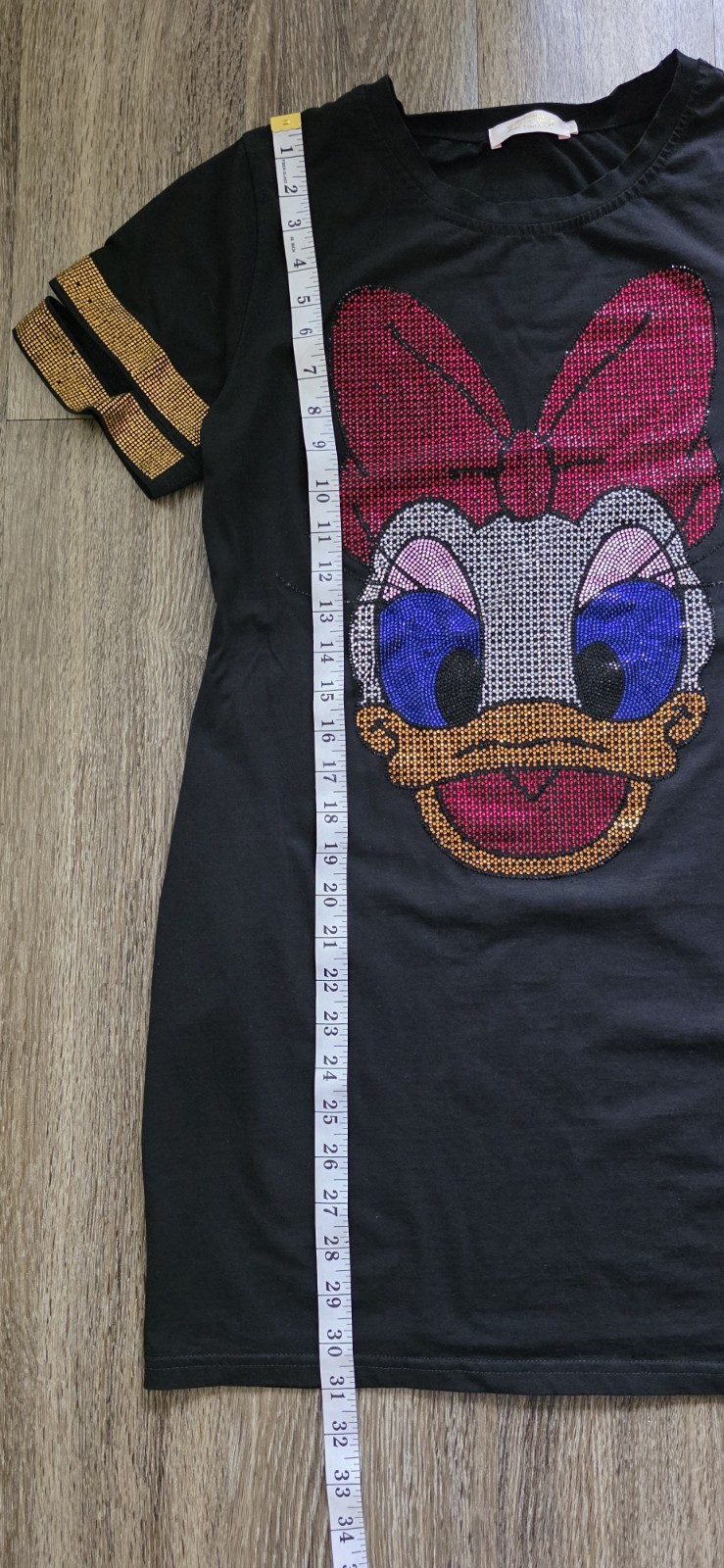 Women’s Black T-Shirt Rhinestone Daisy Duck Bling Graphic Gold Sleeve