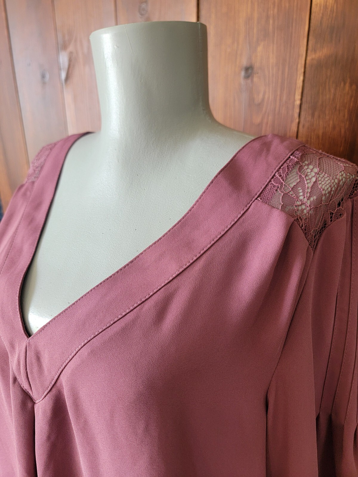 Floral Lace Sheer Blouse Women M Light Purple Business Professional Elegant Chic