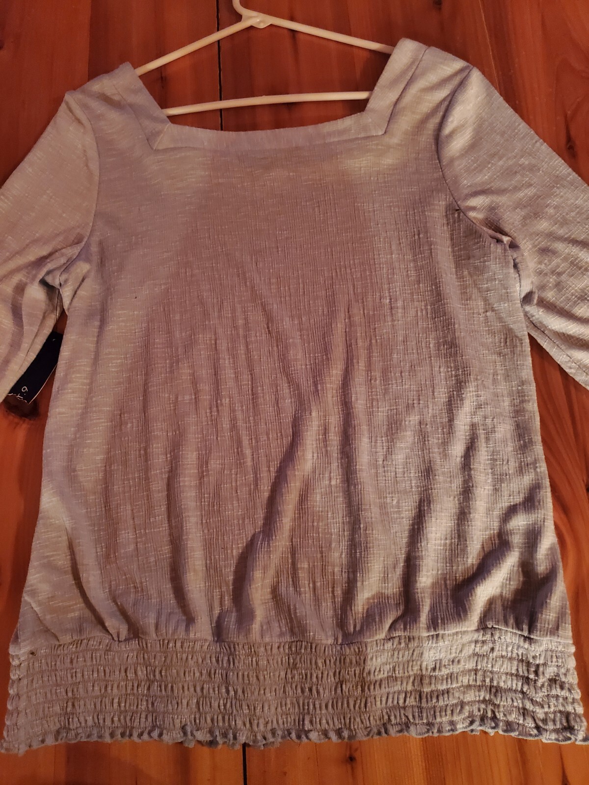 Apt 9 Women’s Baby Blue Lightweight Shirt W) 3/4 Sleeves-Size Medium-NWT