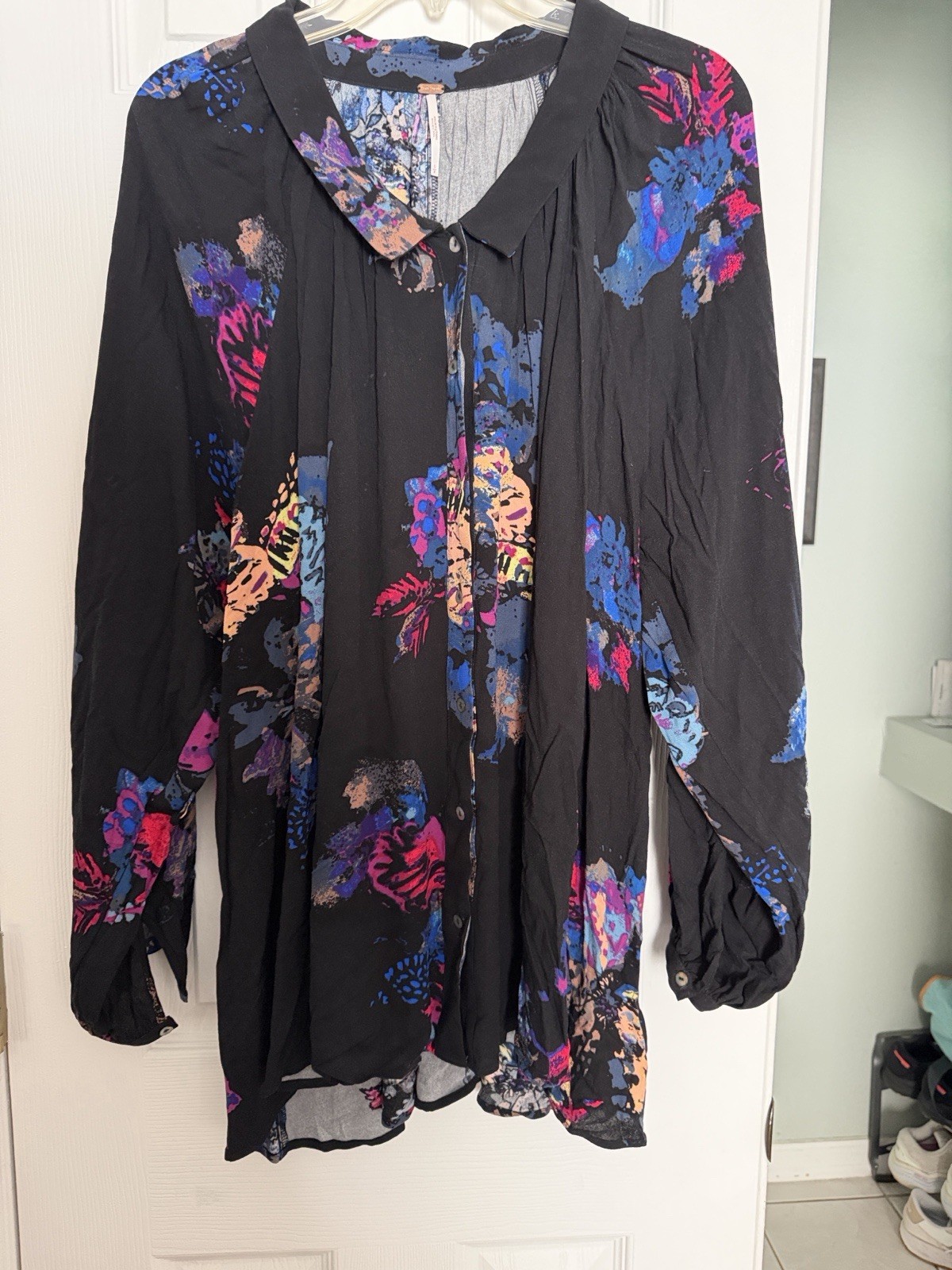 FREE PEOPLE Meadow Lark Black Floral Print Button Up Tunic Blouse Hippie Boho