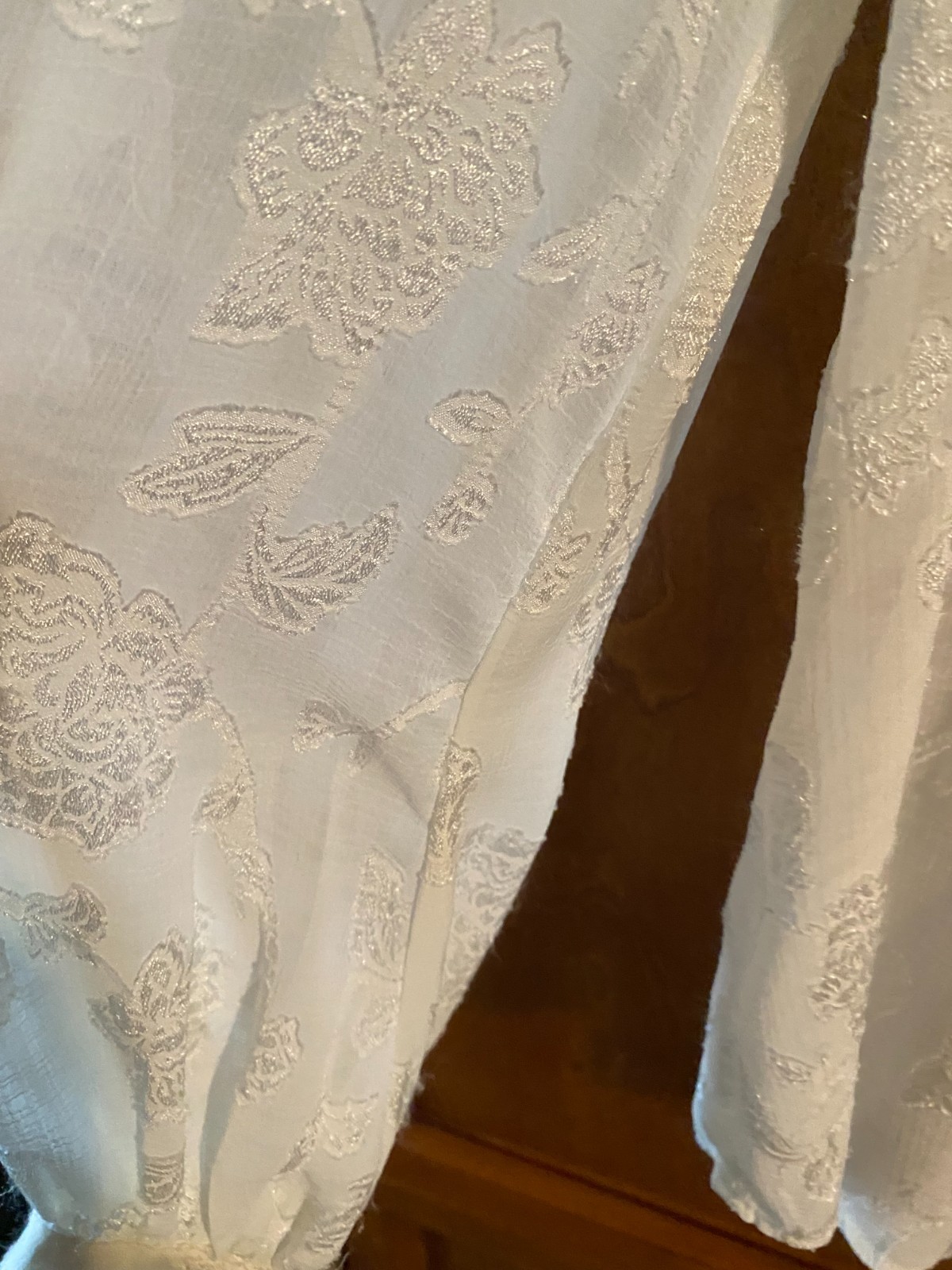 Tamara H Jacquard Ivory off white floral embossed poets blouse top shirt ss L