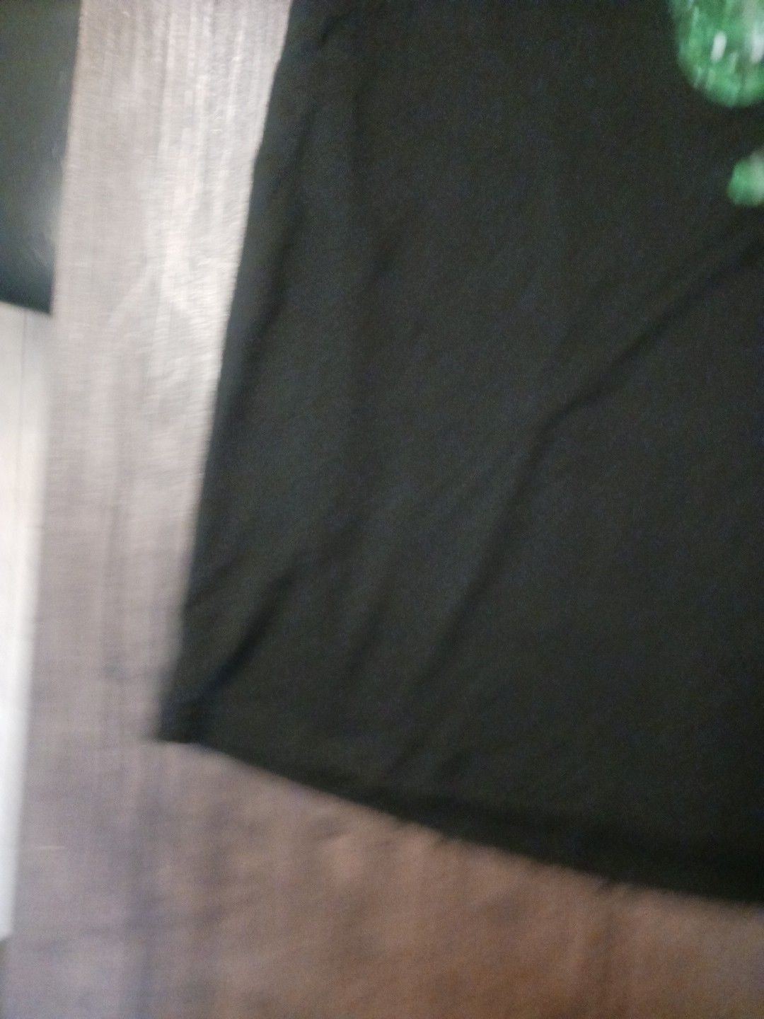 Long Sleeve T-Shirtwomens .size L. made As Polyster And Elastine.Similar Color