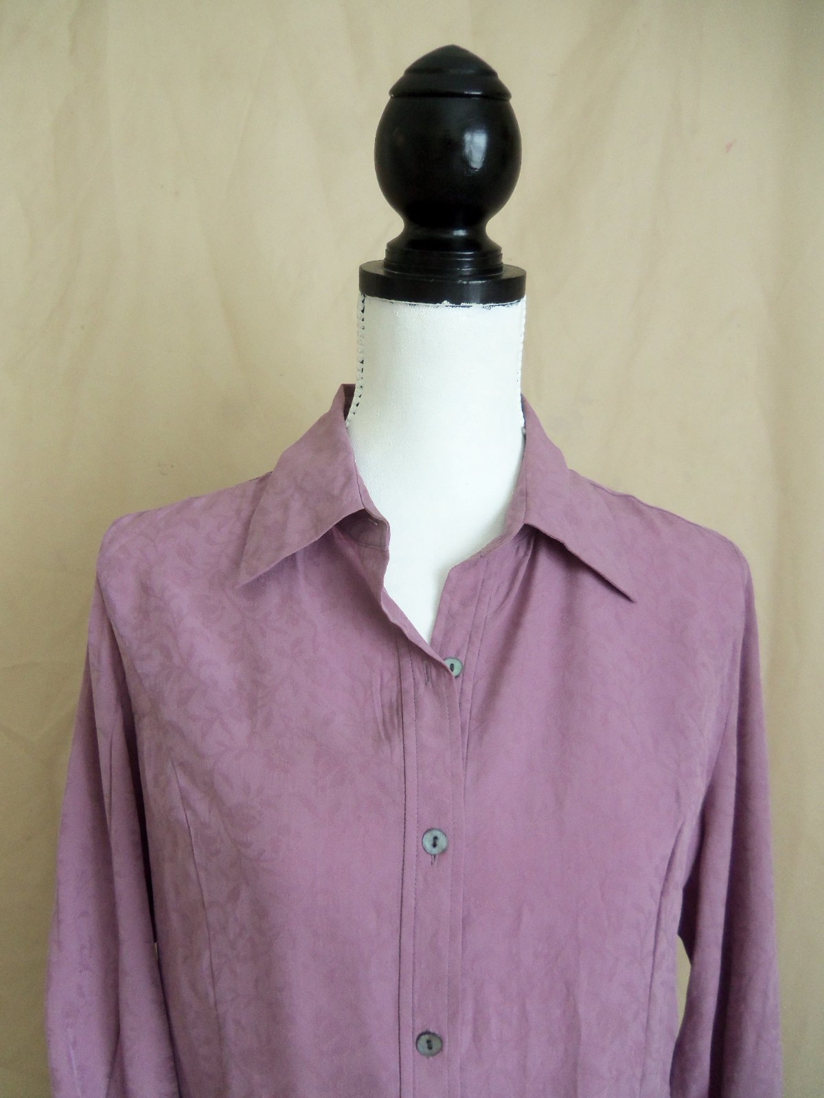 90s Casual Corner lavender matte silk jacquard floral print blouse. Sz.8 & 2