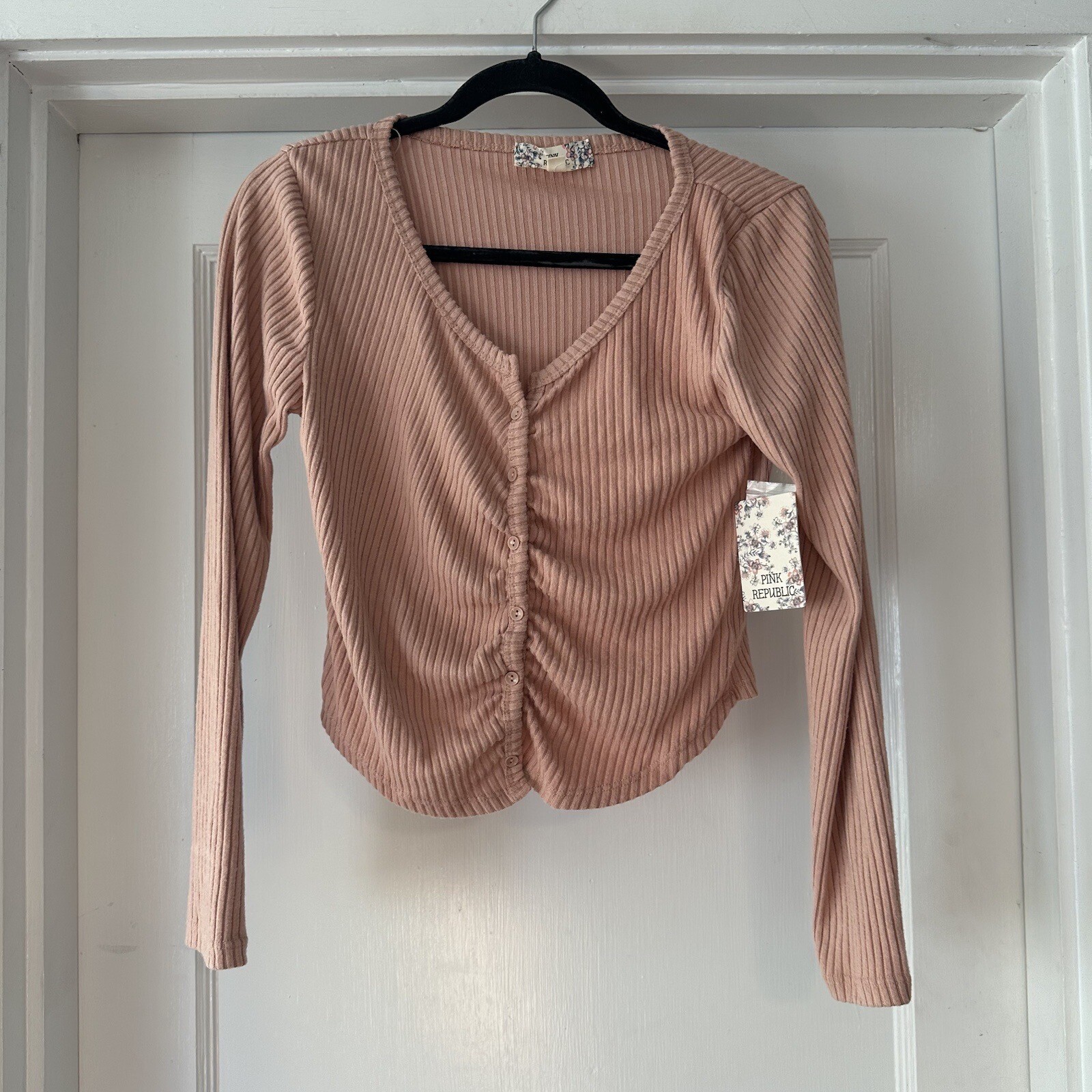 Pink Republic Shirt Womens M Medium Pink Long Sleeve Cropped Ruched Button Down