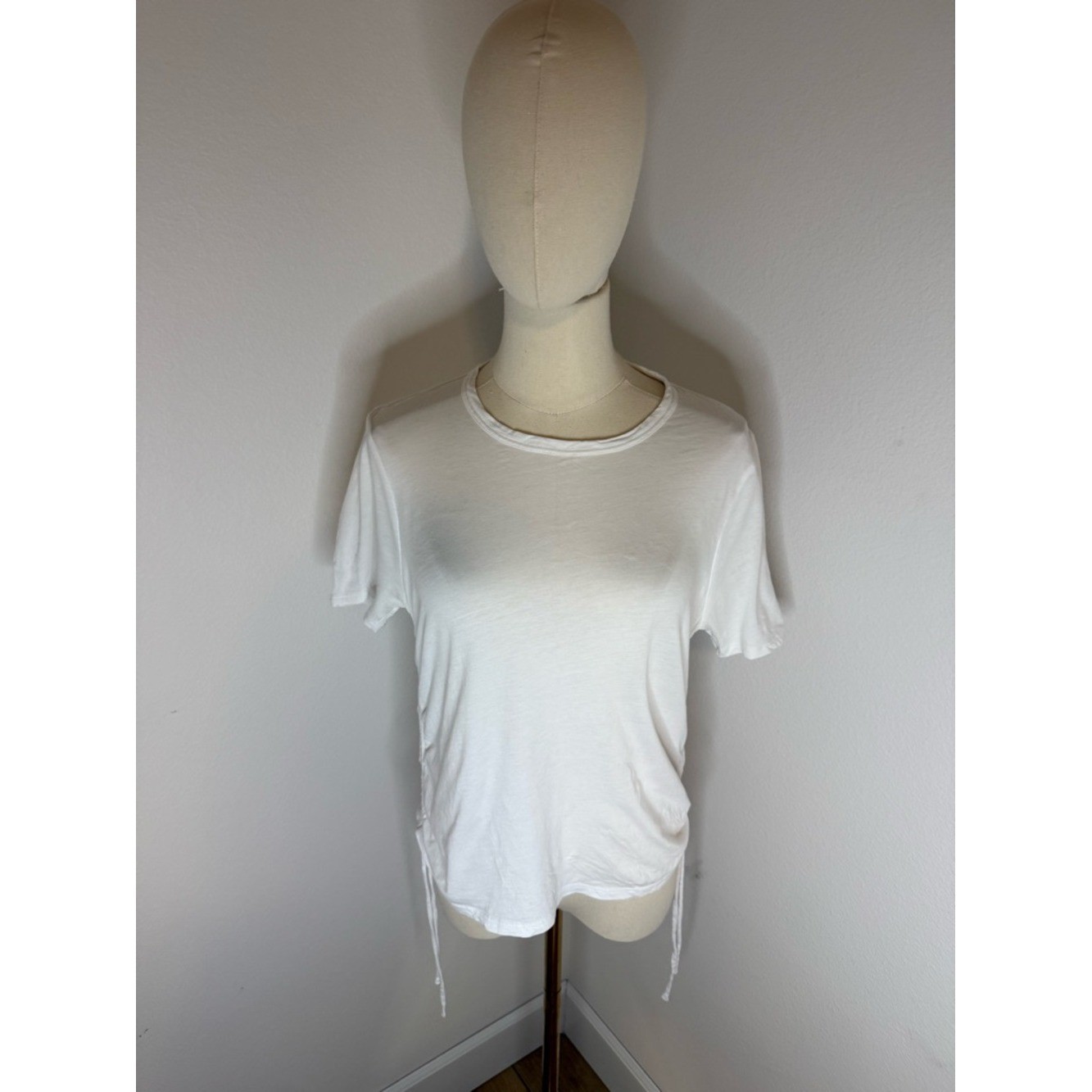 Veronica Beard White Short Sleeve Crew Tee with Side Ties 100% Pima Cotton – M