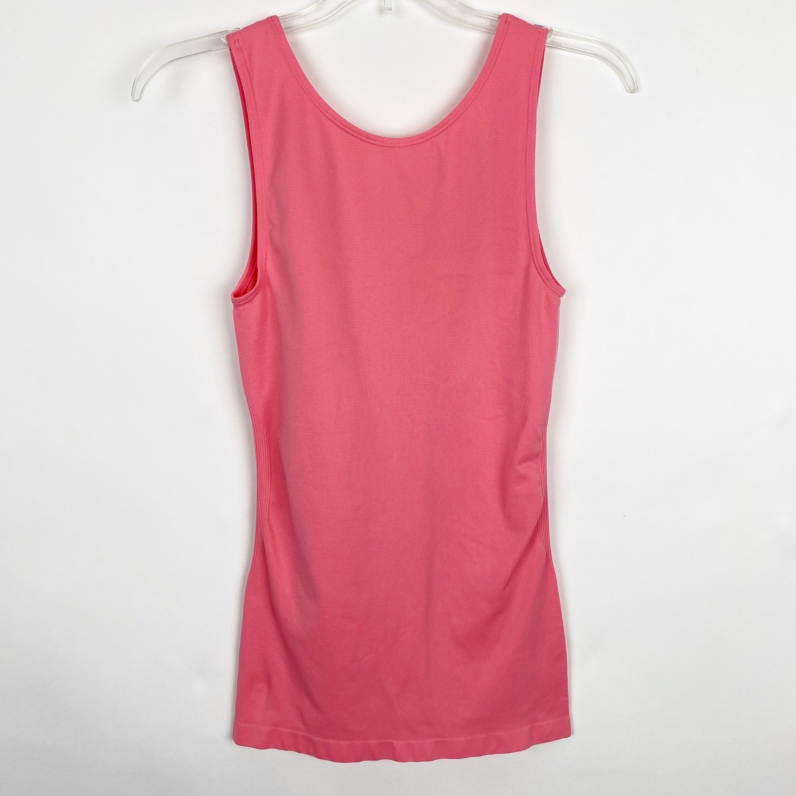 Worthington Suitable Seamless Stretch Scoop Neck Tank Top Women S/M Coral Pink