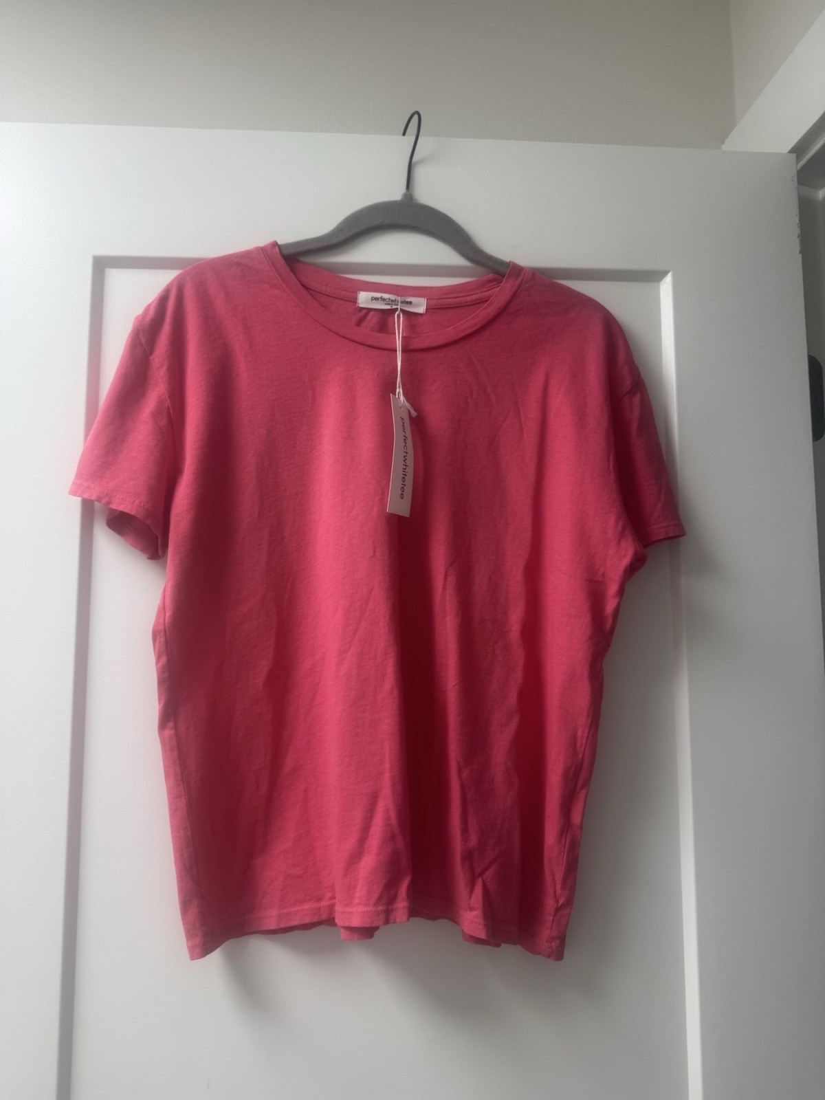 NWT Perfect White Tee Size S Harley Boxy Crew Pink/red