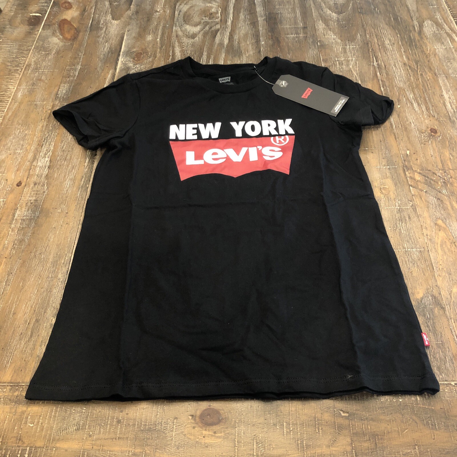 Levi’s Women’s Logo New York Tee Black XS