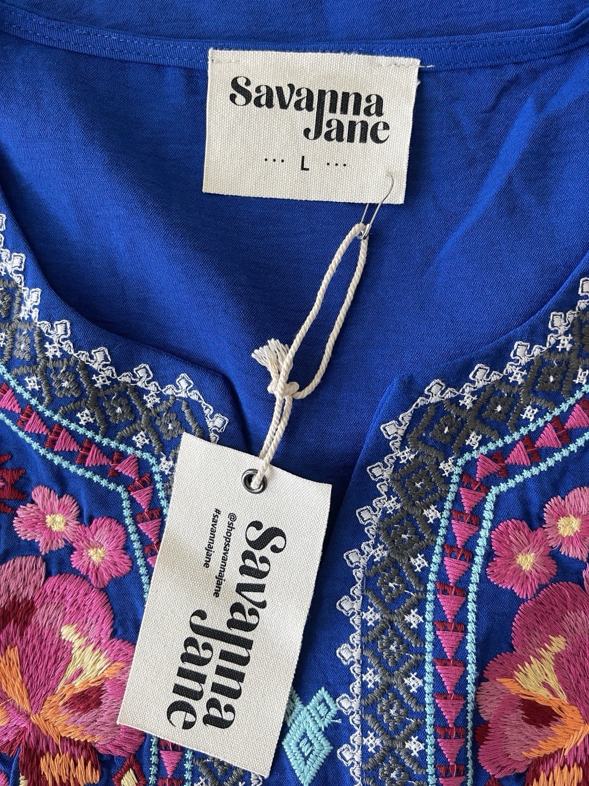 SAVANNA JANE Blue Multicolor Floral Embroidery V-Neck Bell Sleeve Tunic- L (NWT)